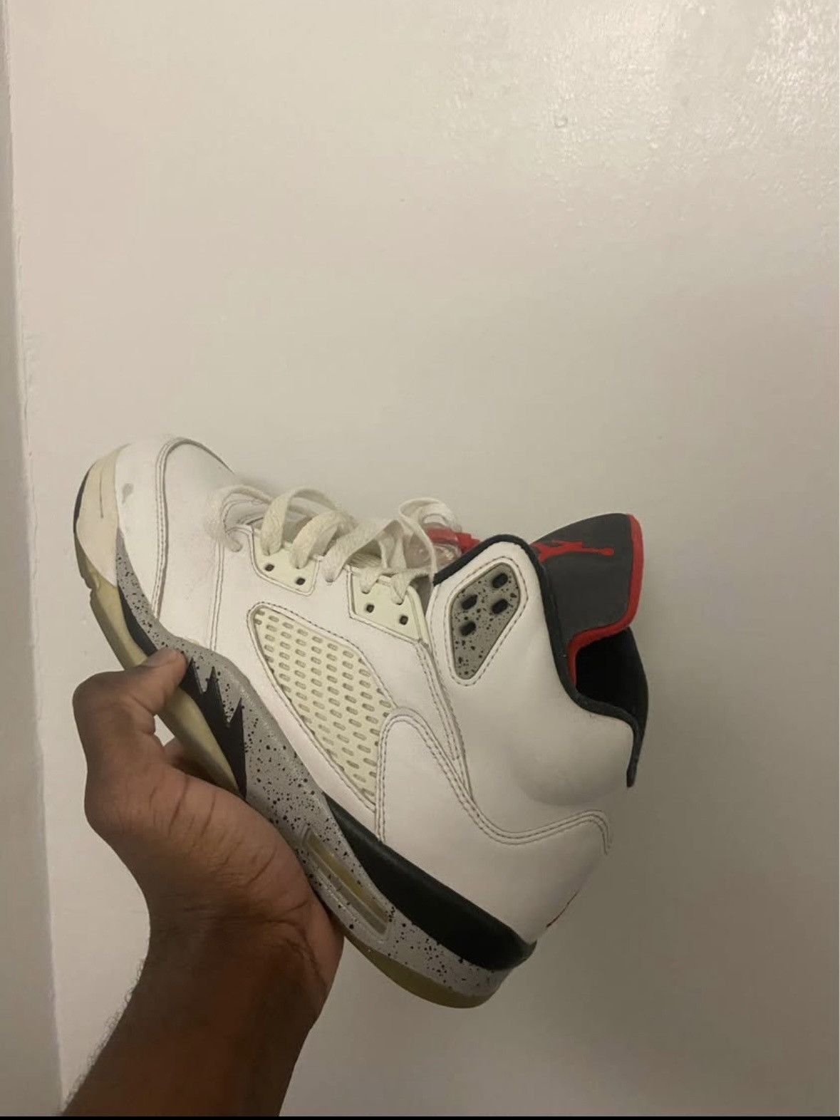 Jordan Brand Jordan 5 White Cement Size US 8 / EU 41 - 9 Thumbnail