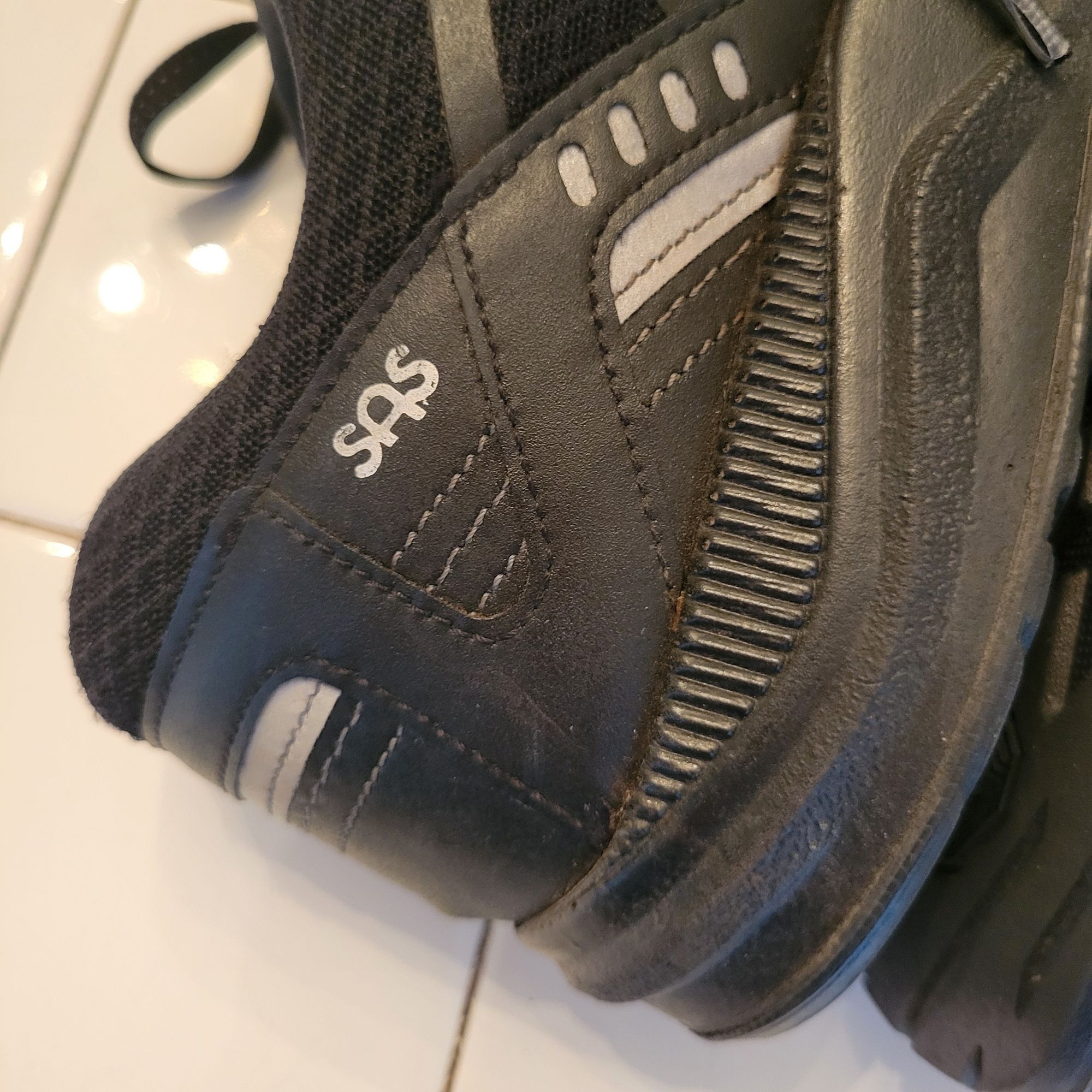 Other SAS Black Athletic Walking Shoes Mission One Comfort Vibram Size US 10 / EU 43 - 7 Thumbnail
