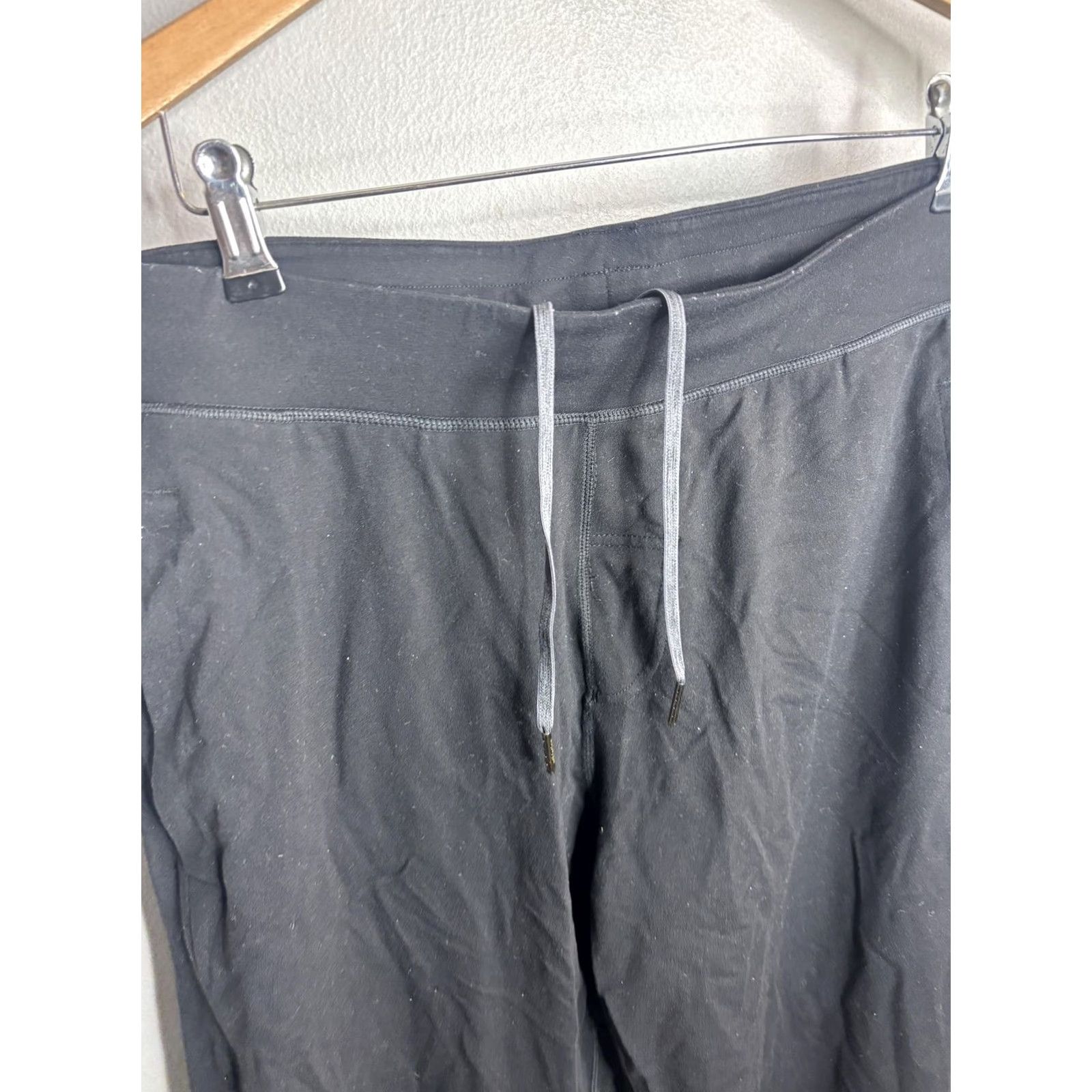 Lululemon Lululemon Pants Mens Large Black Relaxed Fit Drawstring Athleisure Yoga Lounge Pants Size US 31 - 2 Thumbnail