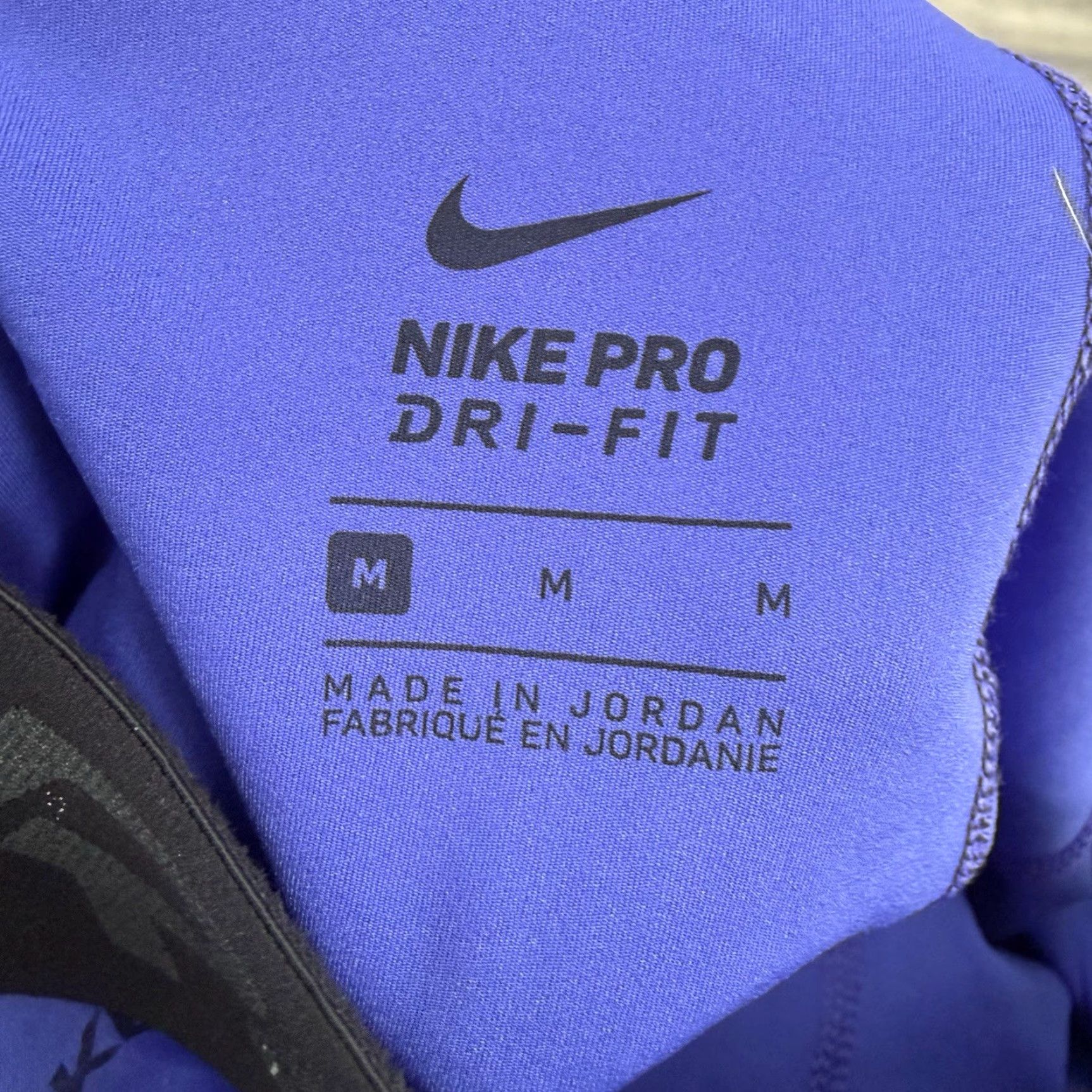 Nike NIKE PRO Dri-Fit Training Shorts Womens M 3” Inseam Purple Metallic Logo Athletic Compression Workout Running Gym Activewear Size 32" / US 10 / IT 46 - 2 Thumbnail
