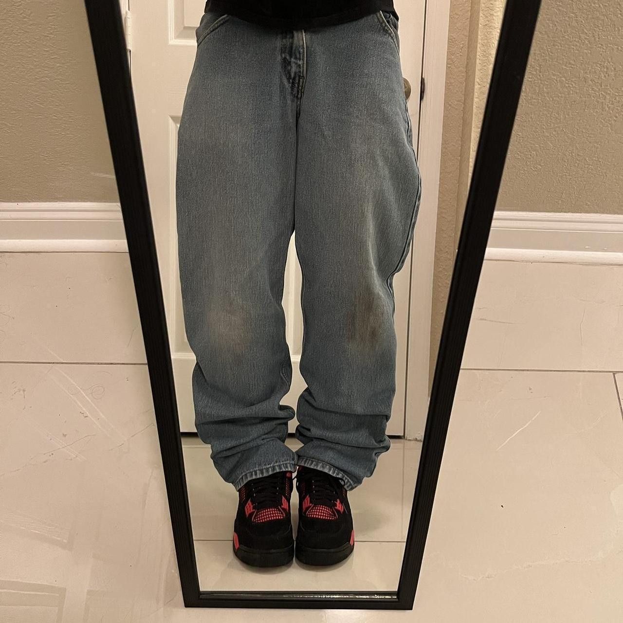 Levi's Vintage Y2K/2000s Medium Wash Workwear Levi’s Denim Jeans! Size US 33 - 1 Thumbnail