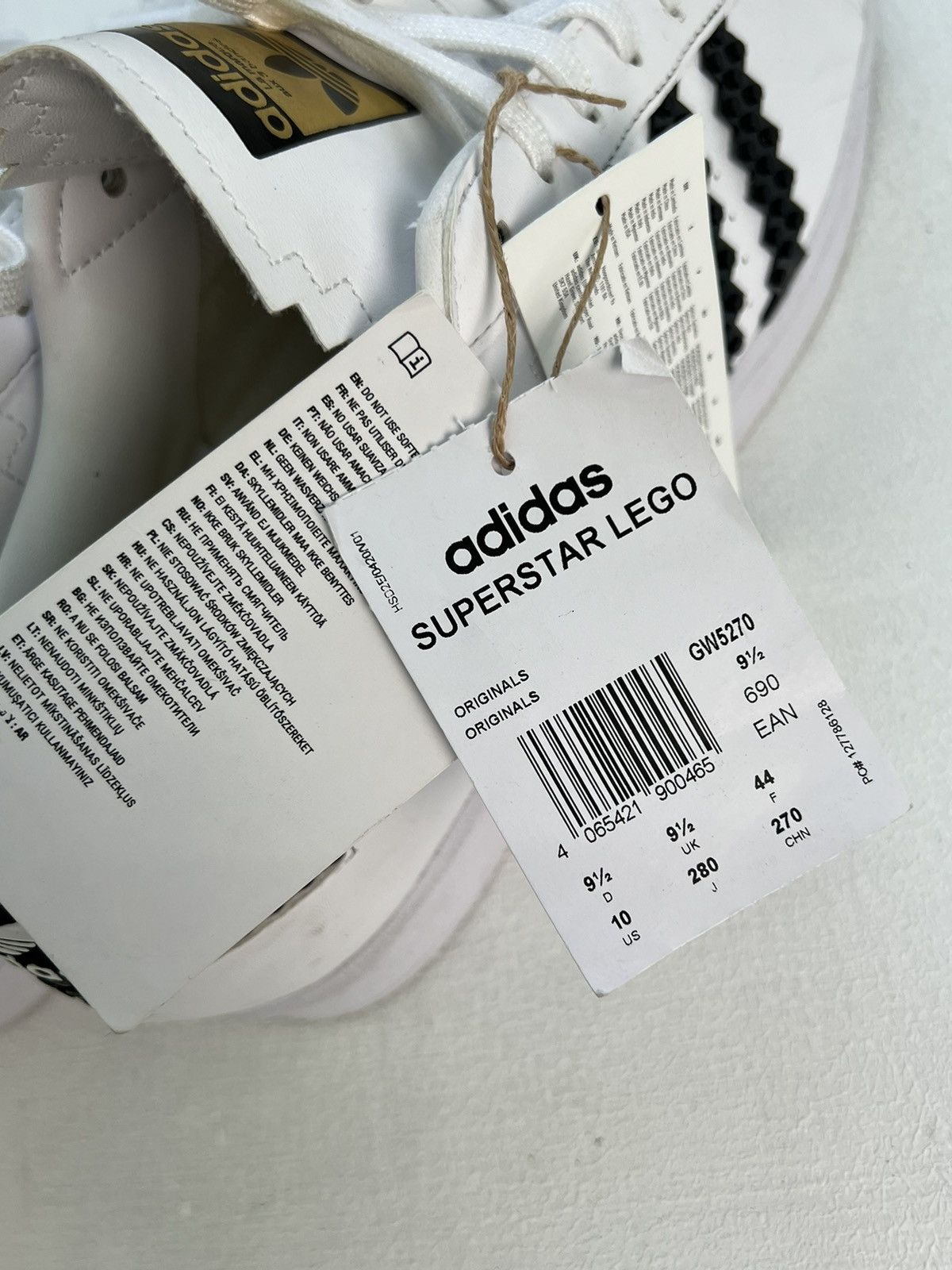 Adidas × LEGO Adidas Superstar Lego Size US 10 / EU 43 - 7 Thumbnail
