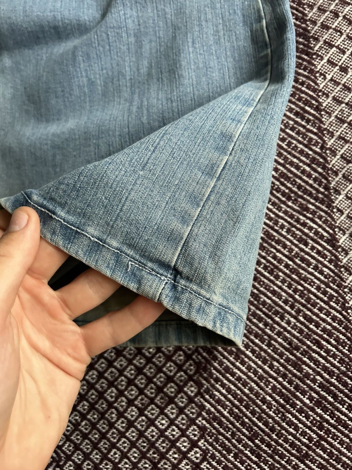 Vintage Vintage Y2K Distressed Faded Jeans Unisex Flared Streetwear Size US 32 / EU 48 - 4 Thumbnail