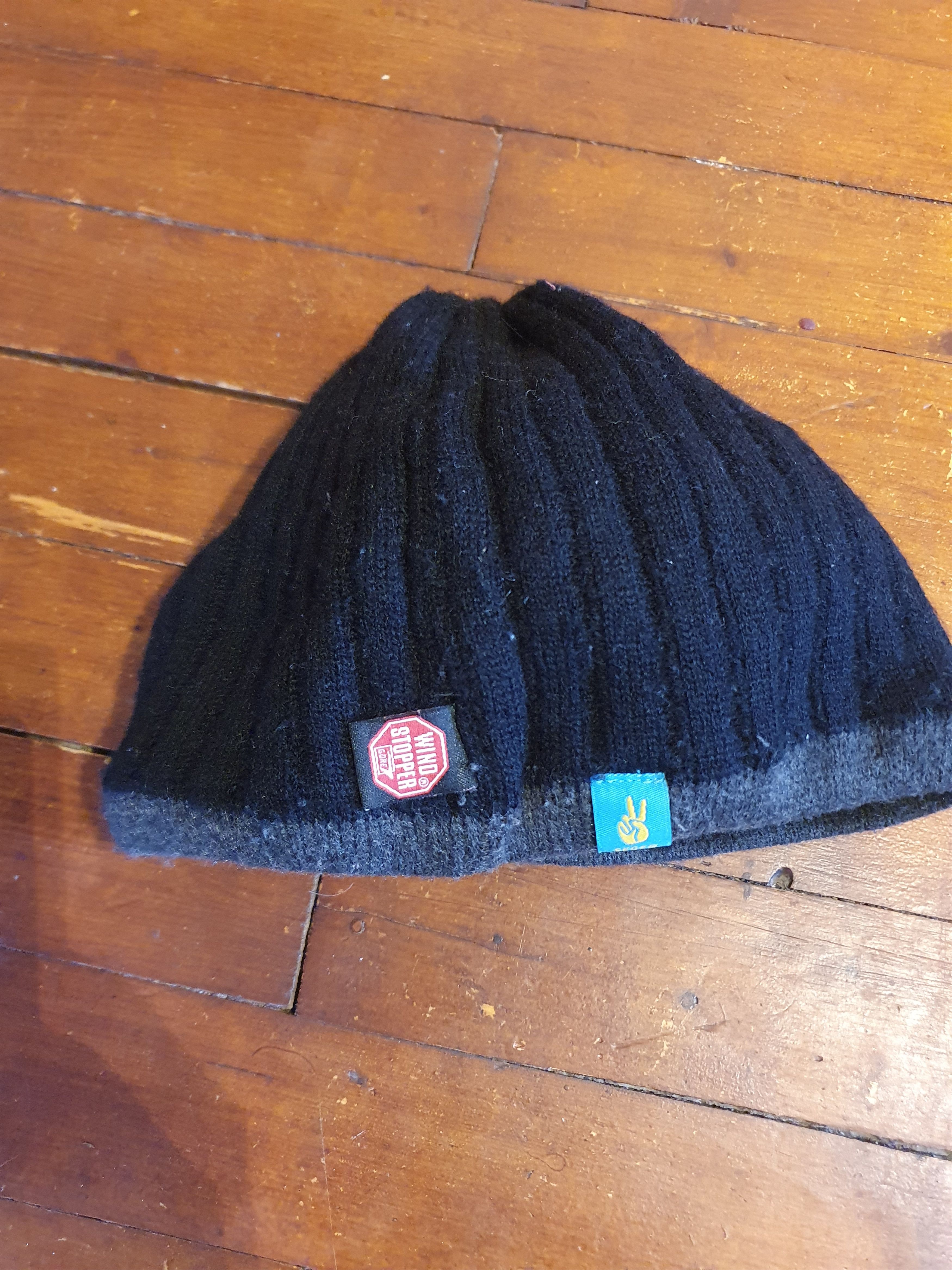 Other Seger Beanie Wind Stopper Fleece Lined Winter Sweaden Hat Size ONE SIZE - 1 Thumbnail