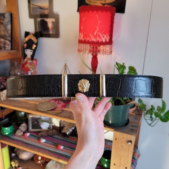 Vintage Robert Sanford Vintage Black Leather Gold Lions Belt - S-M Size ONE SIZE - 1 Thumbnail