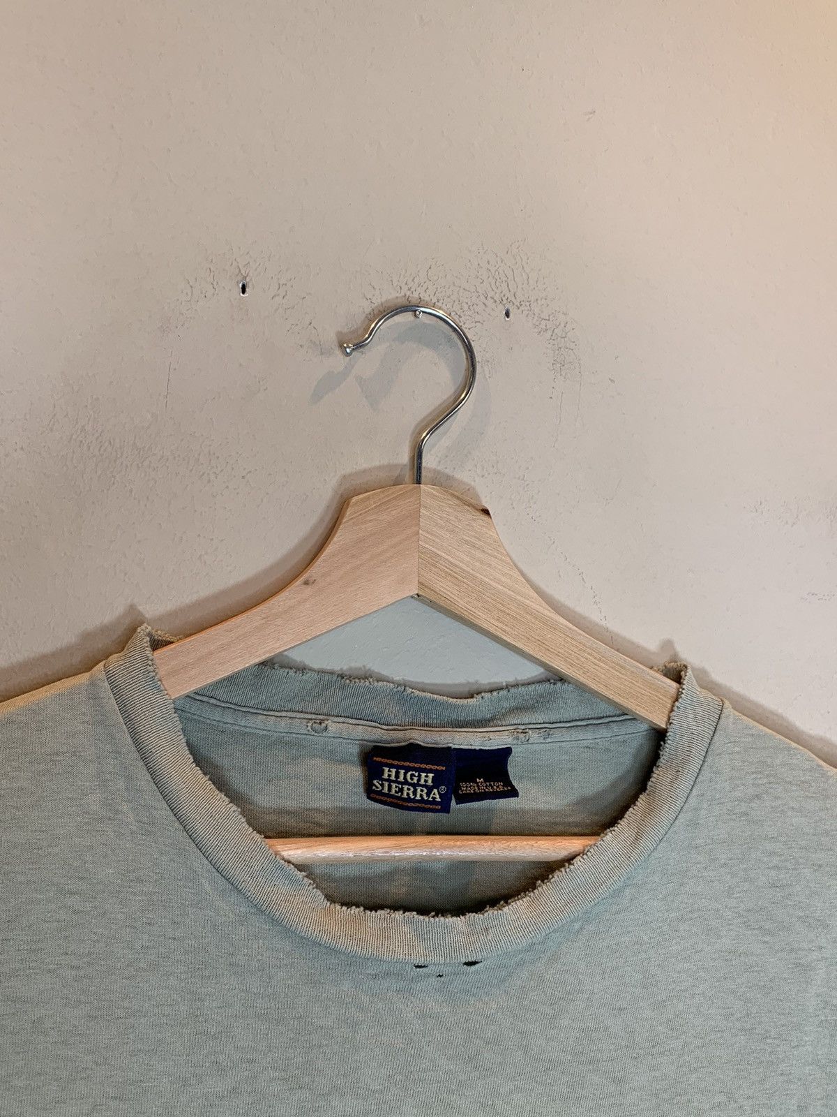 High Sierra *RARE* Vintage High Sierra California Brand USA-Made T-Shirt Size US M / EU 48-50 / 2 - 4 Thumbnail