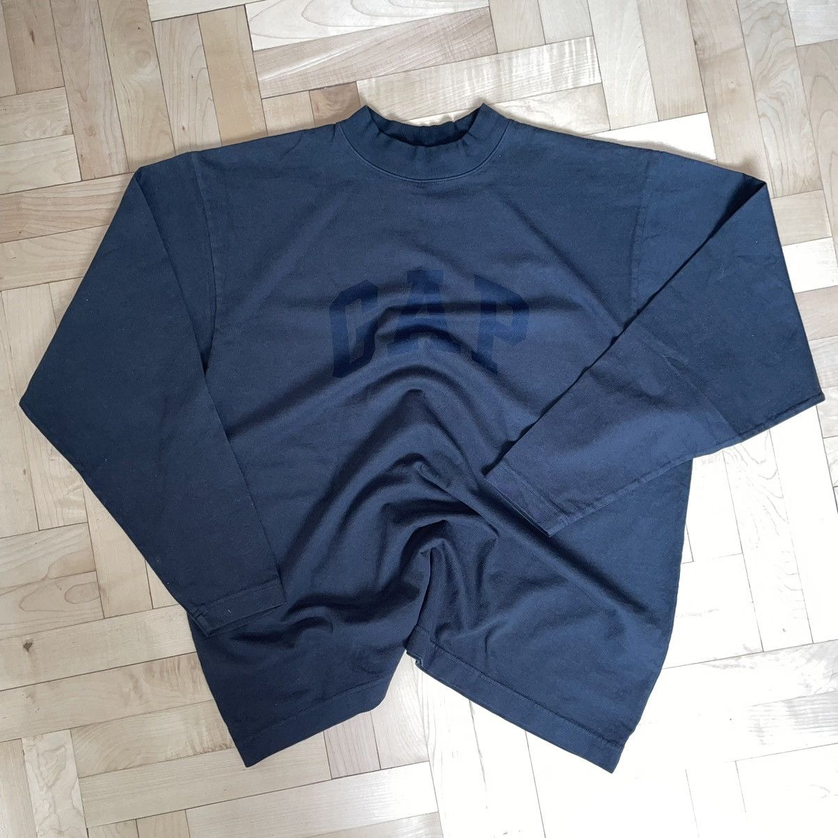 Yeezy Gap Dove Long-Sleeve Tee Black