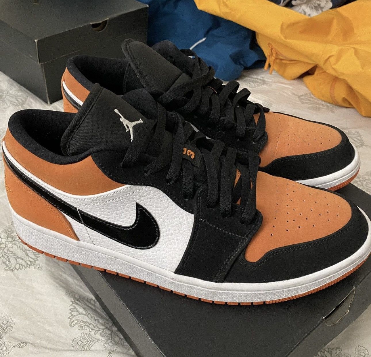Jordan Brand Air Jordan 1 Low Shattered Backboard Size 12 Size US 12 / EU 45 - 1 Thumbnail