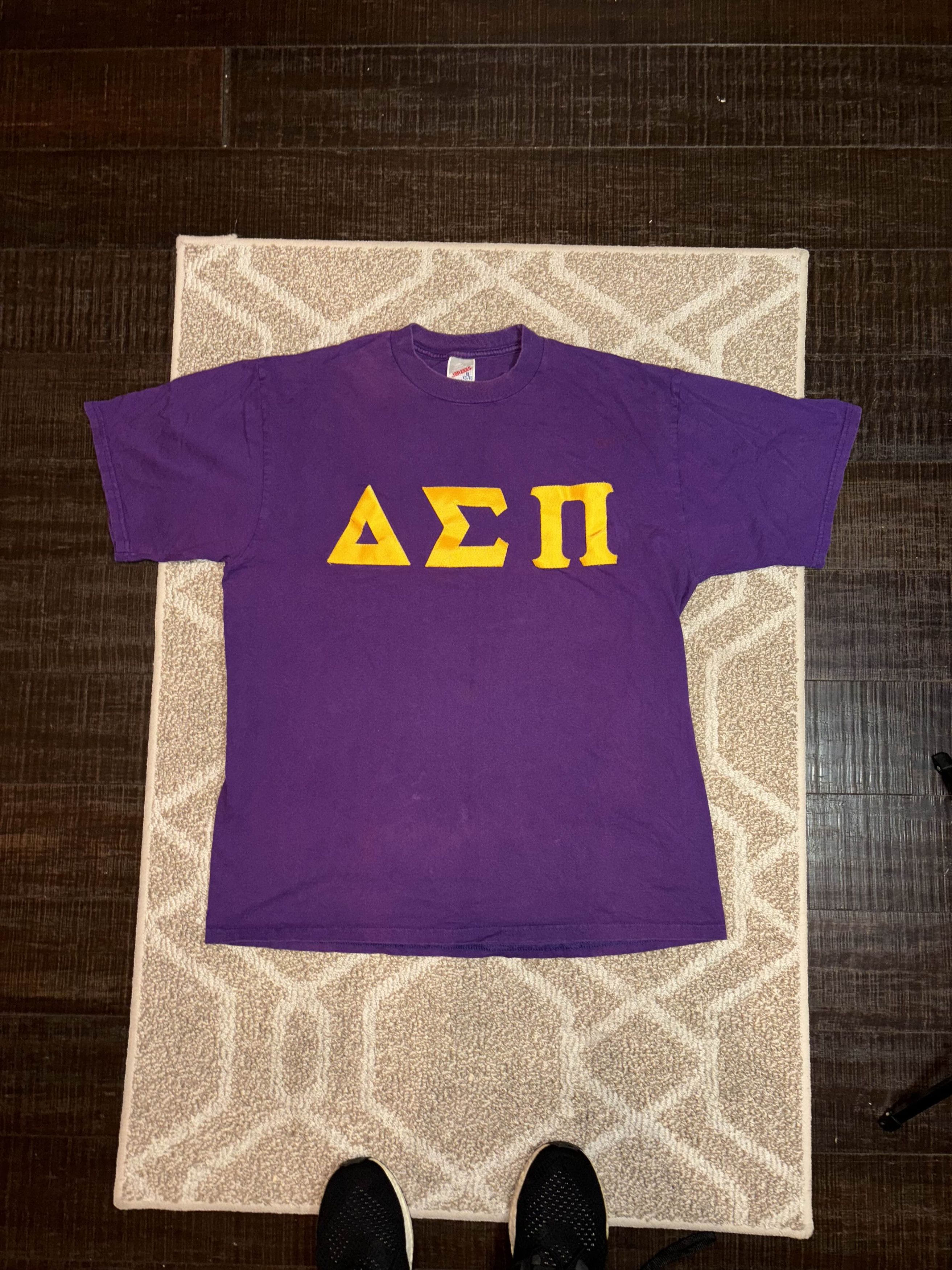 Vintage Vintage 90s Delta Sigma Pi Frat Shirt Size US XL / EU 56 / 4 - 2 Thumbnail