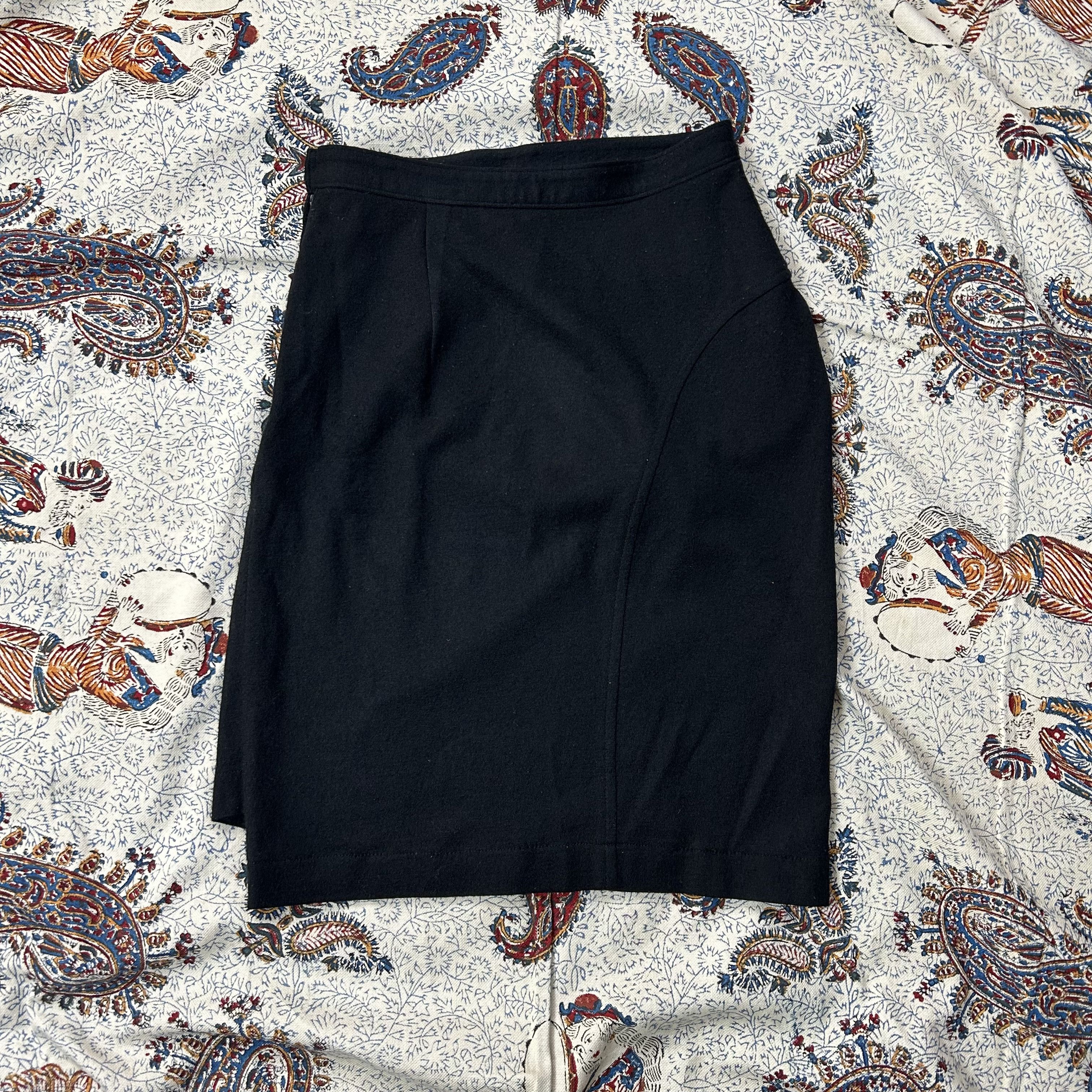 Comme des Garcons COMME DES GARCONS TRICOT AD1990 WOOL SKIRT Size 25" / US 0 / IT 36 - 4 Thumbnail