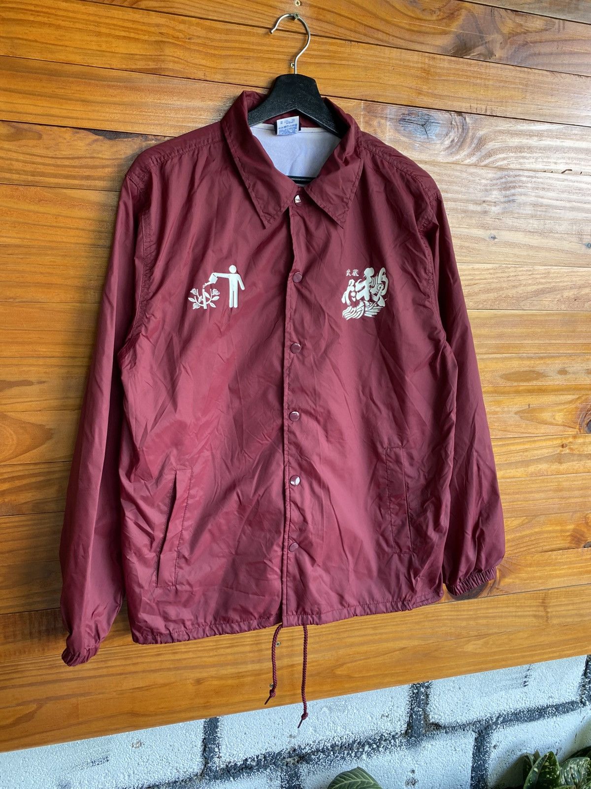 Japanese Brand Vintage Hosokawa Maroon Coach Jacket – Graphic Back Print Size US M / EU 48-50 / 2 - 5 Thumbnail