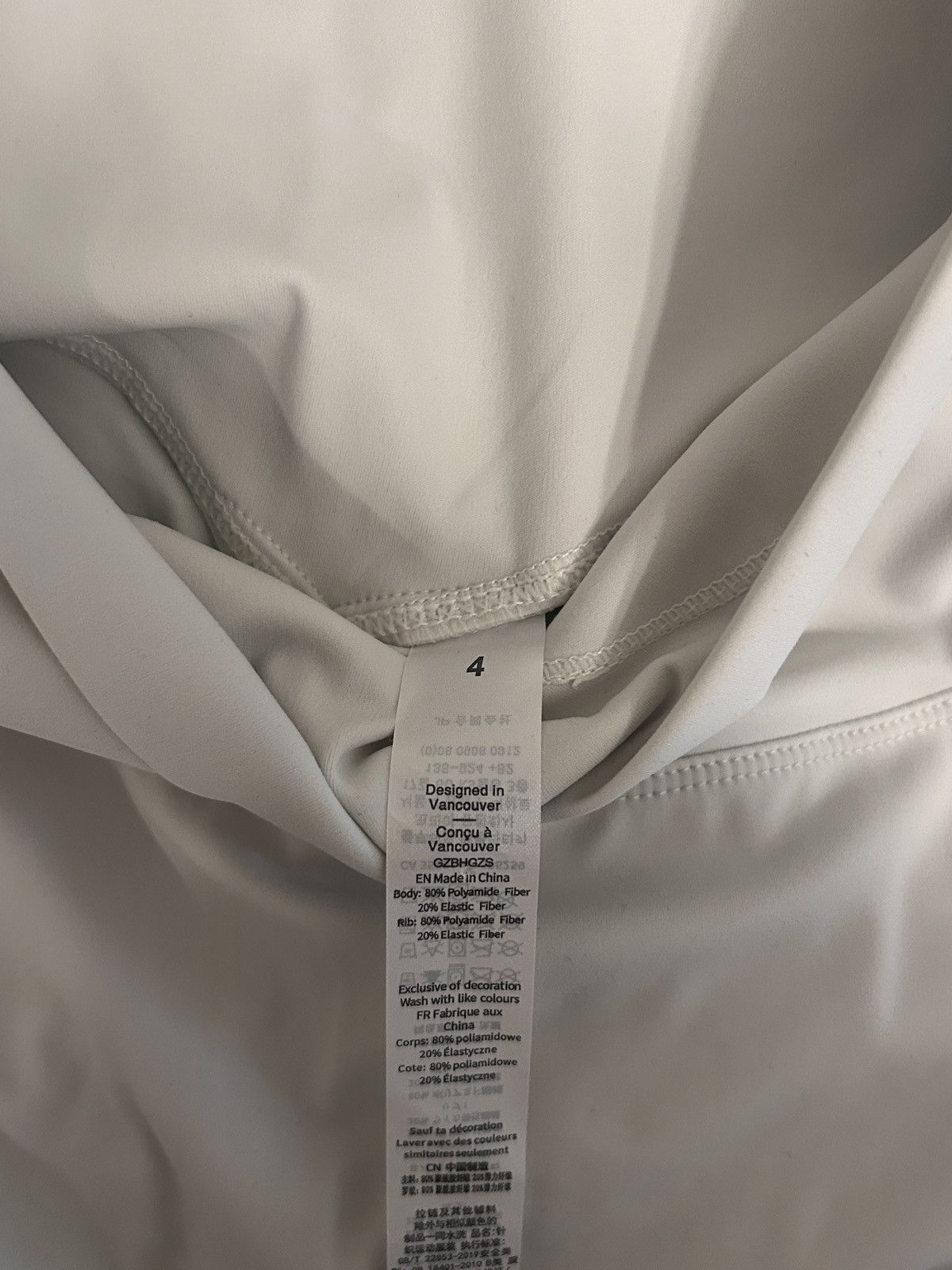 Lululemon White lululemon suit Size S / US 4 / IT 40 - 5 Thumbnail