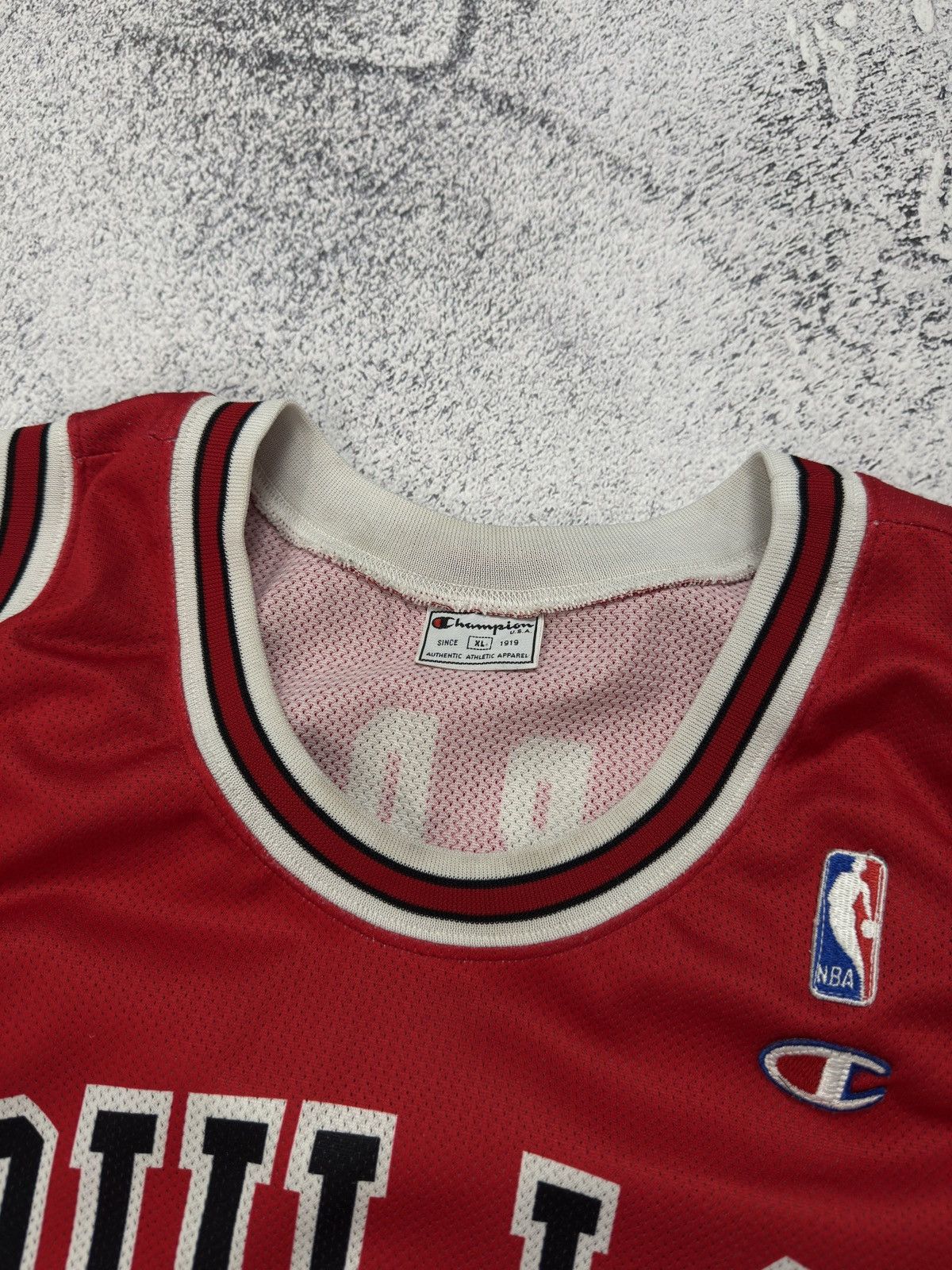 Champion × Vintage VINTAGE 90s CHAMPION JORDAN CHICAGO BULLS JERSEY TEE TSHIRT Size US XL / EU 56 / 4 - 6 Thumbnail