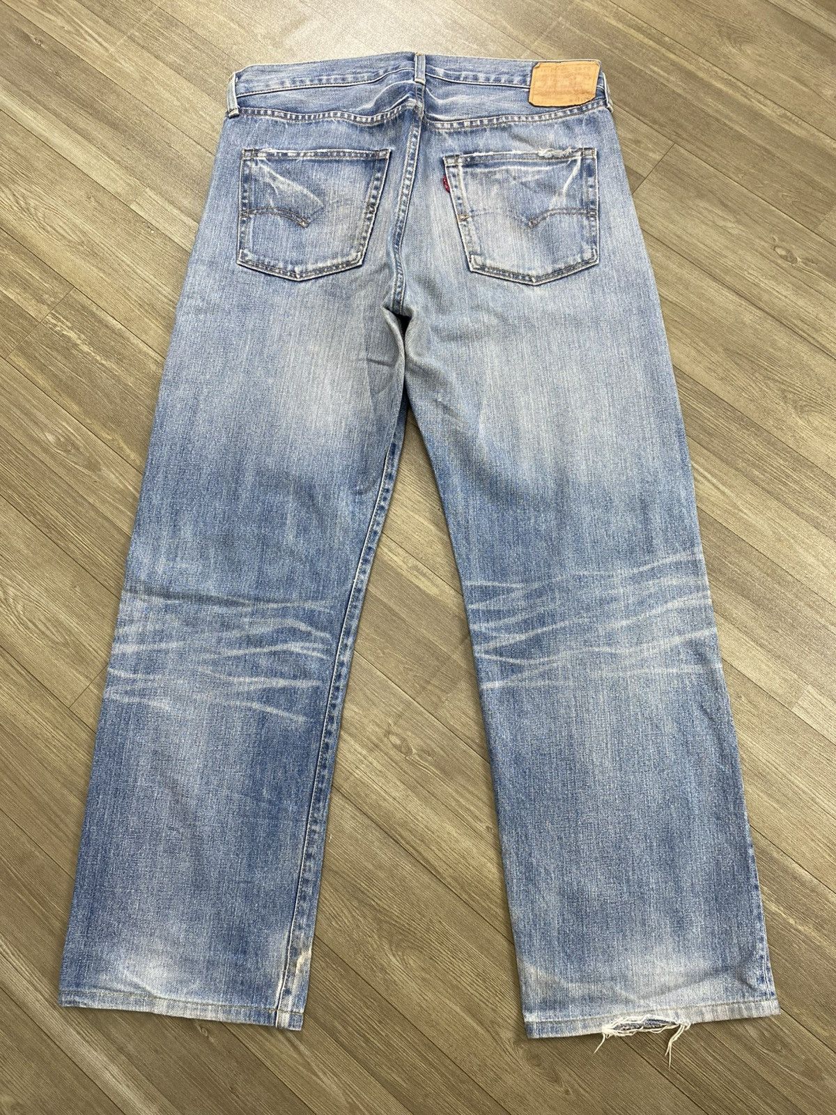 Levi's Vintage Clothing 🇯🇵Vintage Levis 501XX LVC Rindem Selvedge Distressed Jeans Size US 36 / EU 52 - 21 Thumbnail