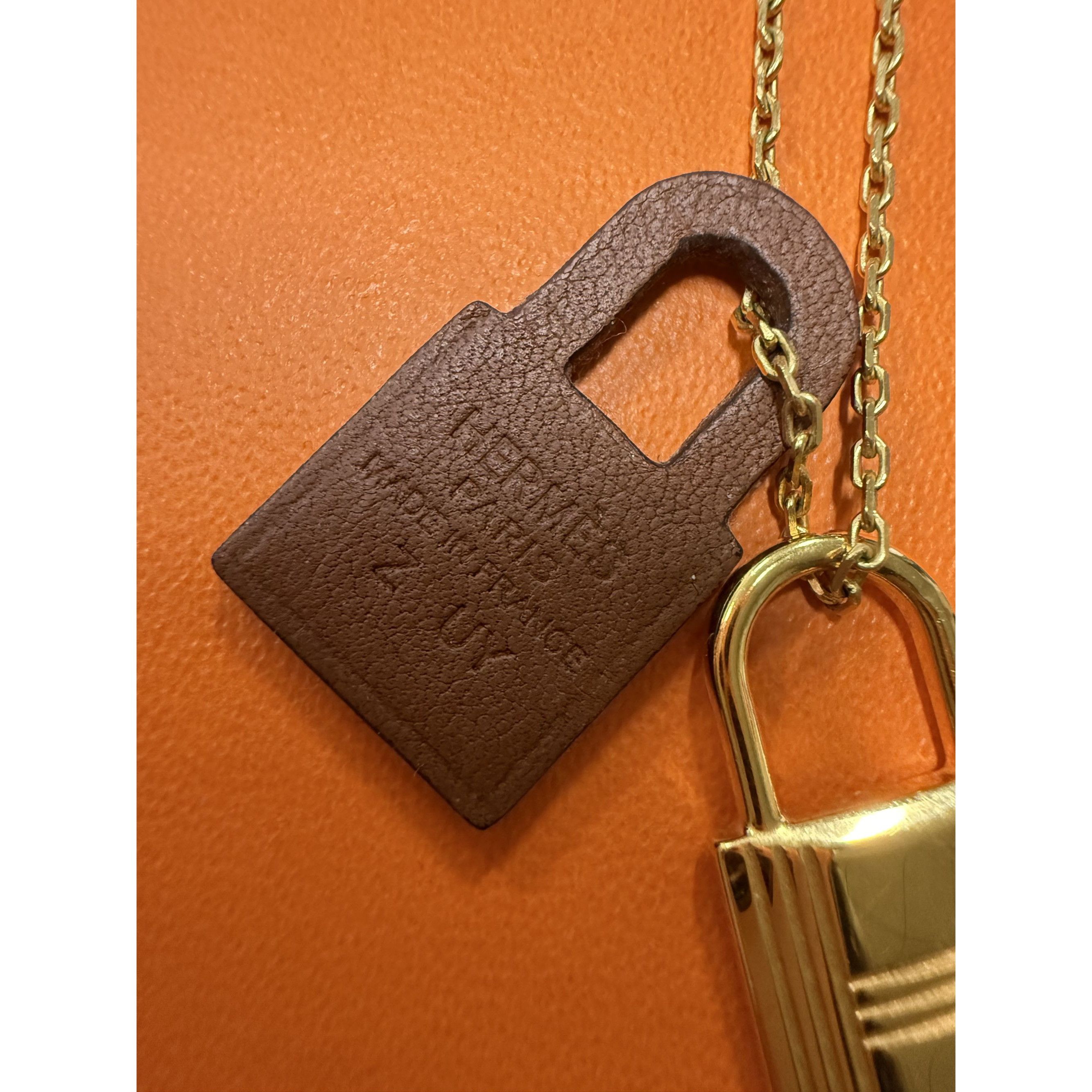 Hermes Hermès Lock Pendant Necklace In Gold & Brown Leather Size ONE SIZE - 3 Thumbnail
