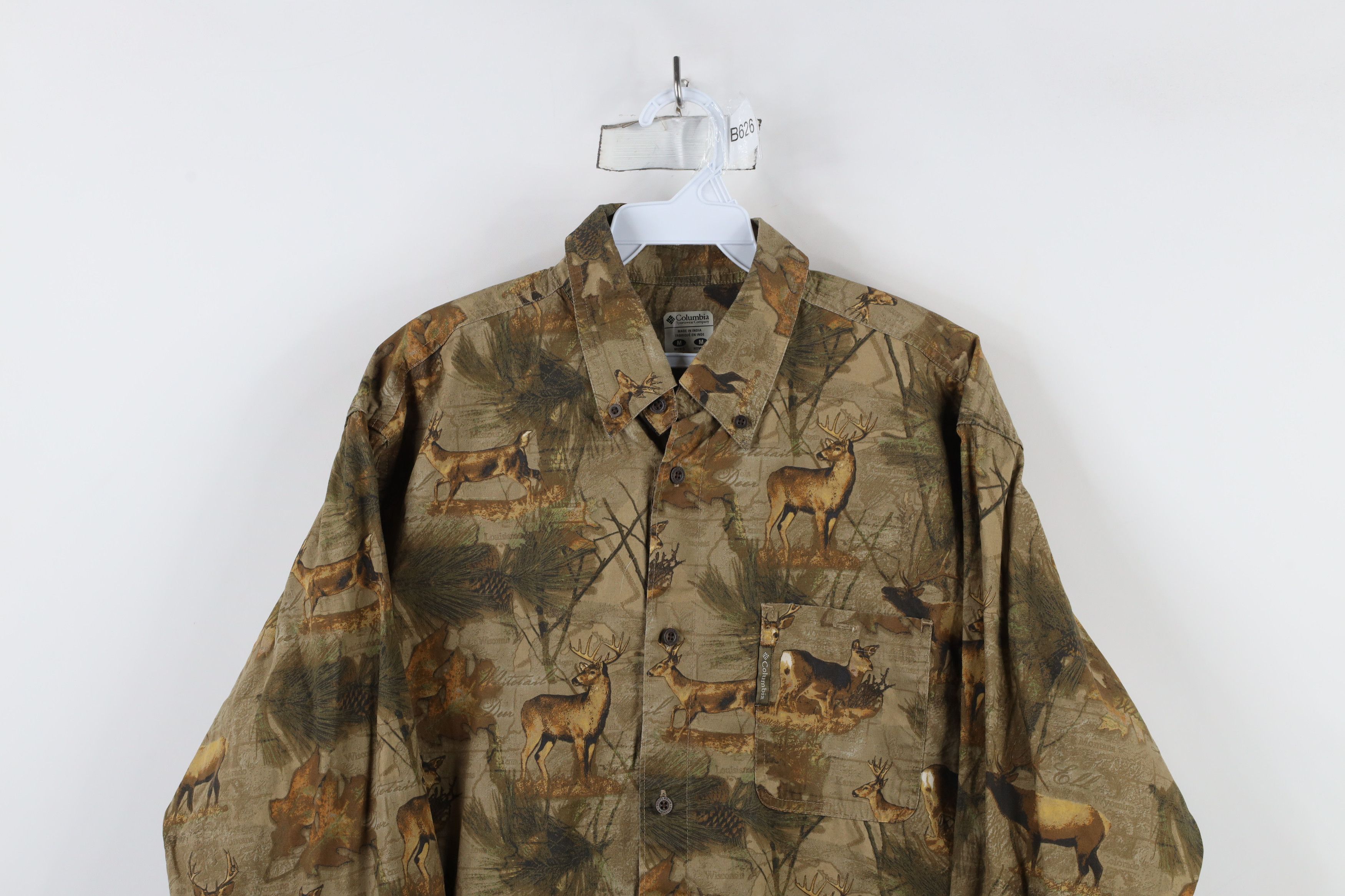 Columbia × Vintage Vintage Columbia Deer Buck All Over Print Button Down Shirt Size US M / EU 48-50 / 2 - 2 Thumbnail