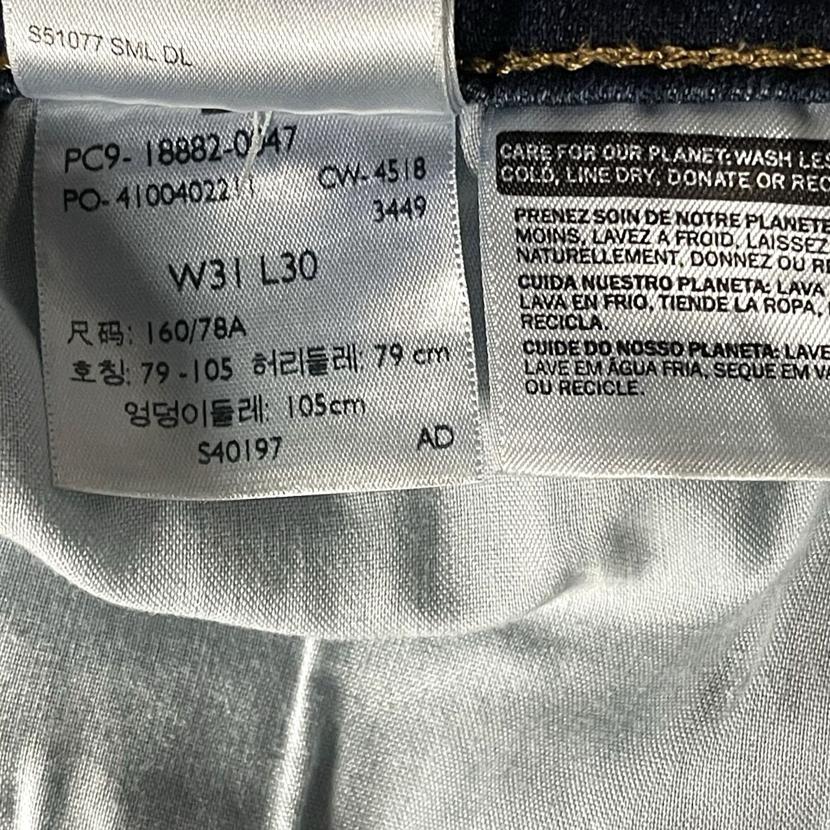 Levi's Levi’s 721 Jeans Woman Skinny High Rise Medium Wash Blue 31 x 30 Denim Jeans Women Mens Girls Size 24" / US 00 / IT 34 - 7 Thumbnail