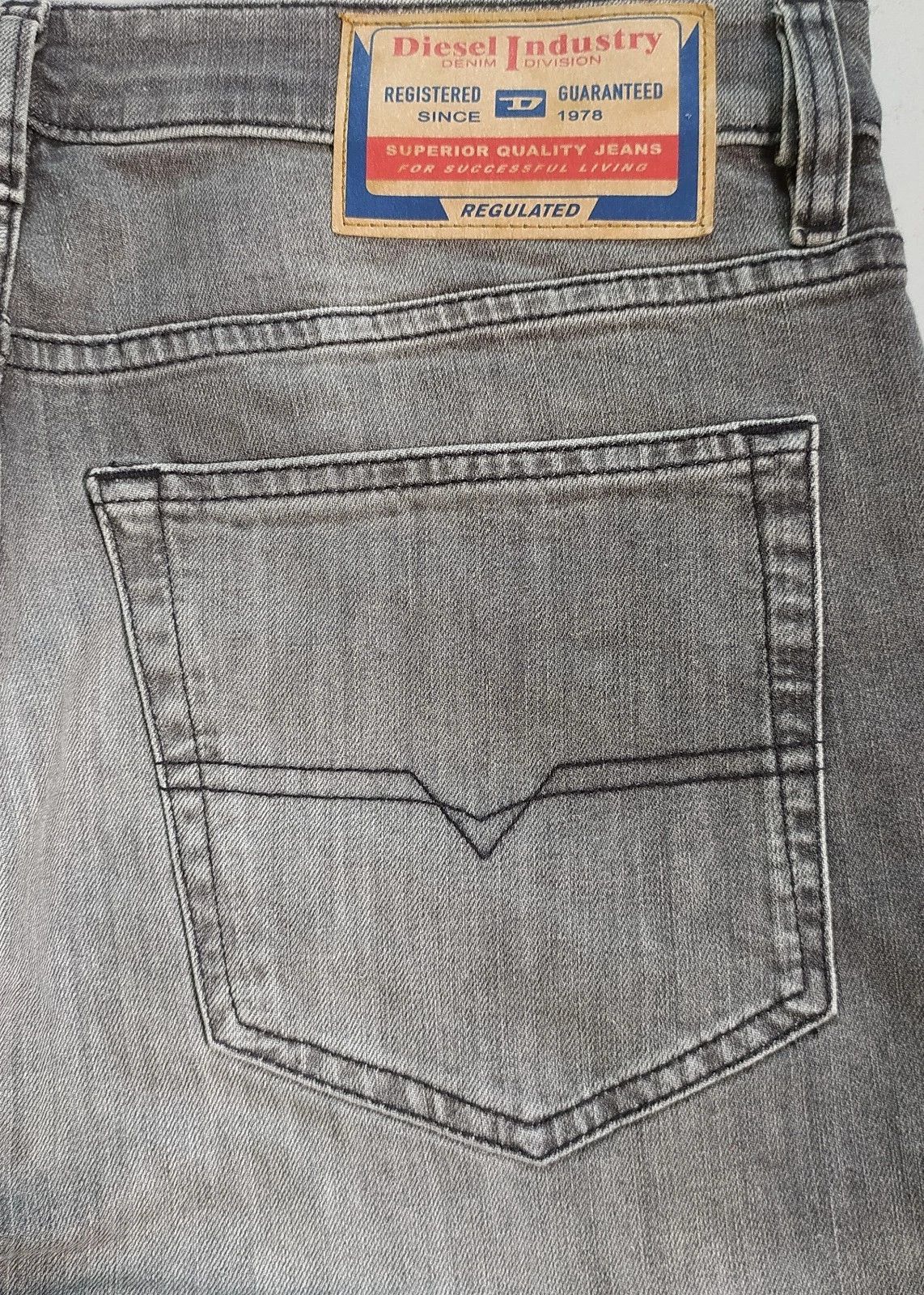 Diesel Diesel D-LUSTER L.32 MENS JEANS T/9629 Size US 32 / EU 48 - 10 Thumbnail