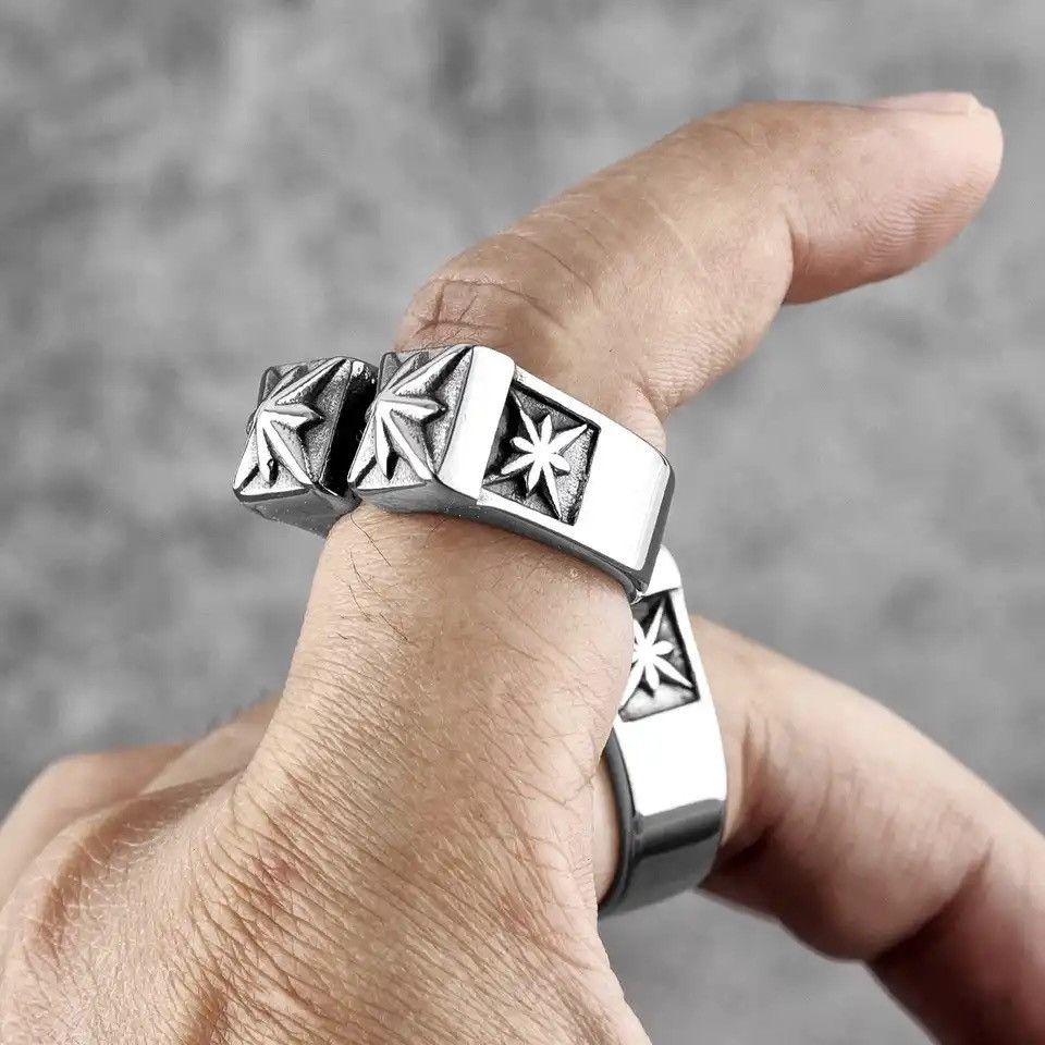 Jewelry × Vintage Vintage Gothic Flower Stainless Steel Size ONE SIZE - 5 Thumbnail