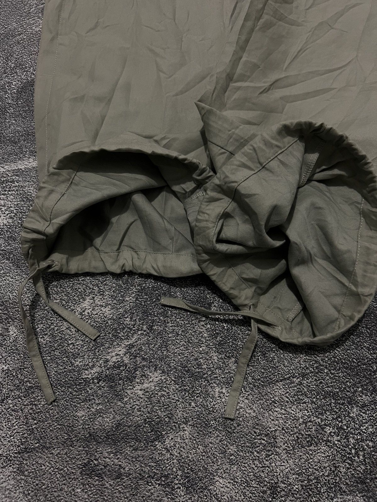 Yohji Yamamoto Yohji Yamamoto Y’s For Living Wide Nylon Pants Size US 30 / EU 46 - 12 Thumbnail