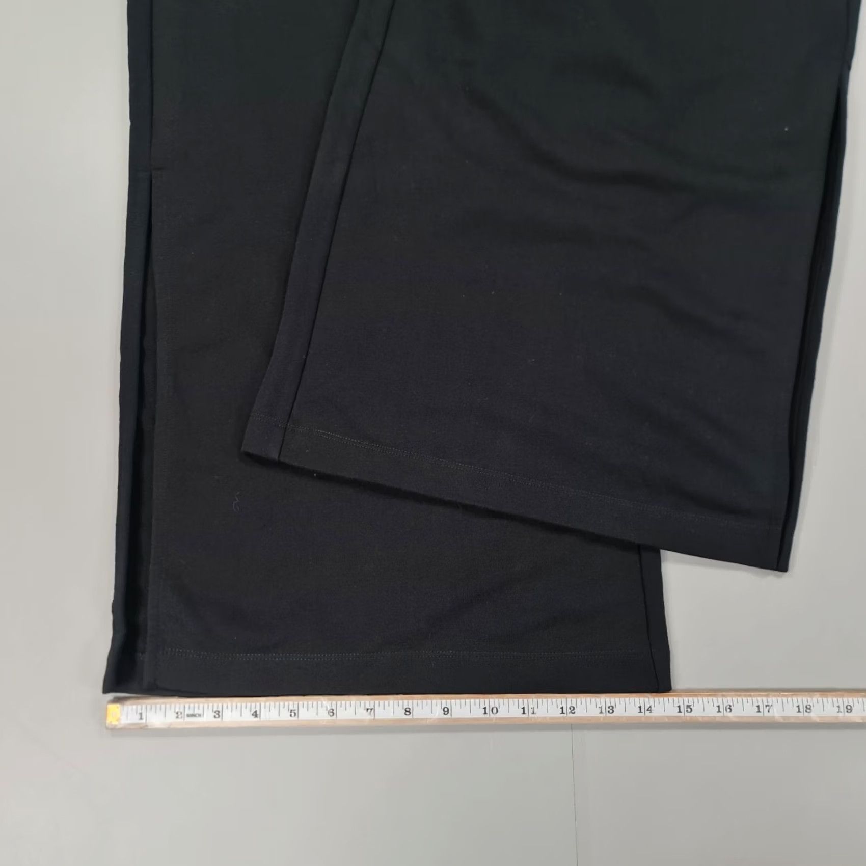 Armani Exchange Armani Exchange Womens Sweatpants Black XL Wide Leg Side Slit Baggy Pants Size 40" / US 18 - 6 Thumbnail