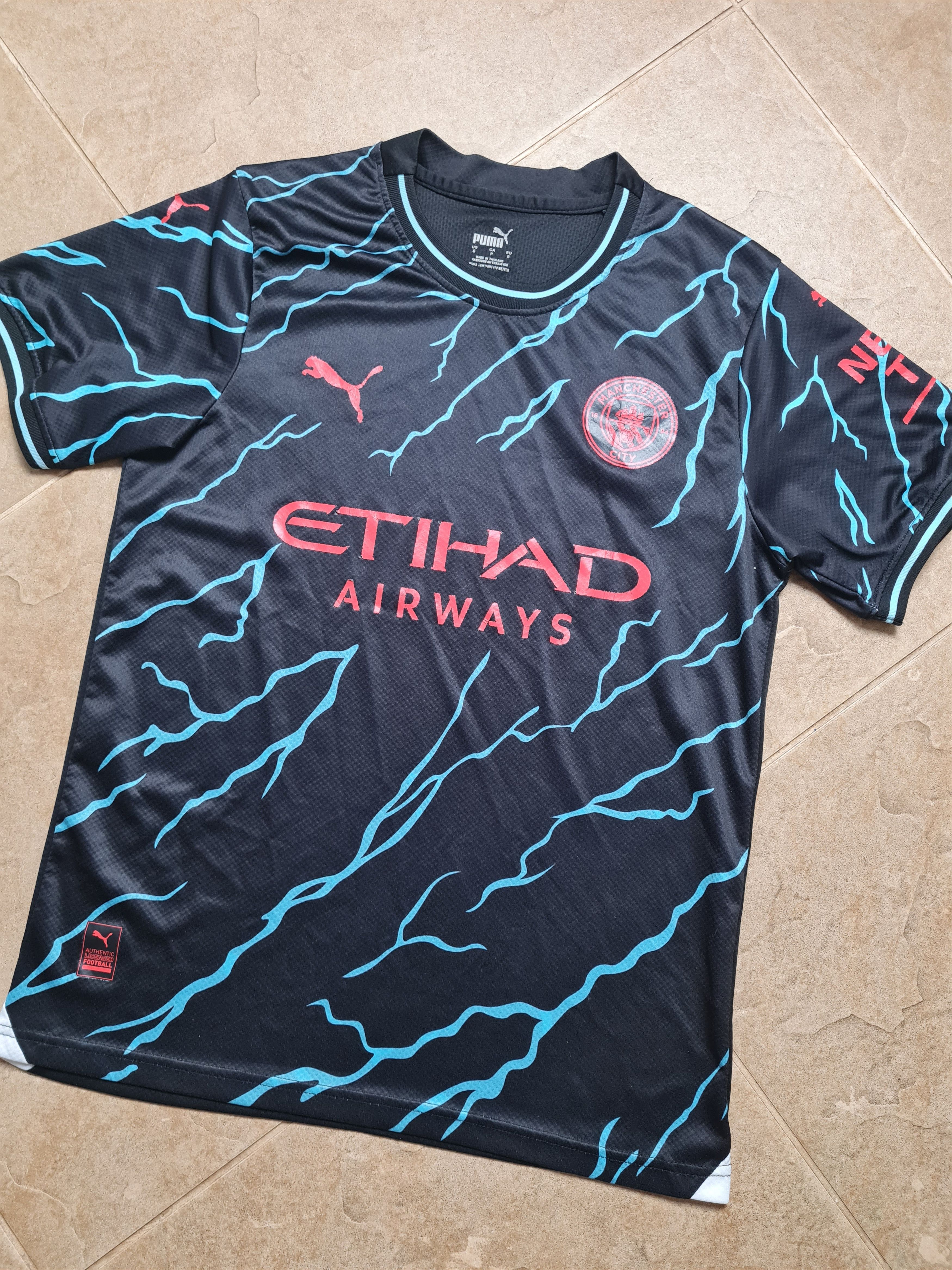 Puma Manchester City Puma Third Authentic Aoccer Shirt 2023-24 S Size US S / EU 44-46 / 1 - 5 Thumbnail