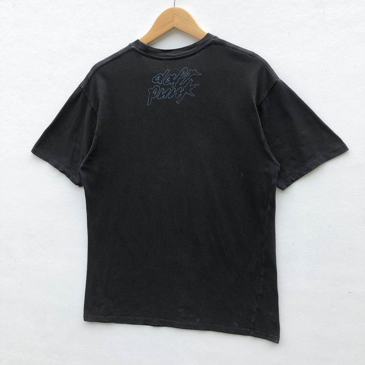 Disney Vintage Disney Merchandise Tron Legacy Daft Punk Shirt Size US M / EU 48-50 / 2 - 4 Thumbnail