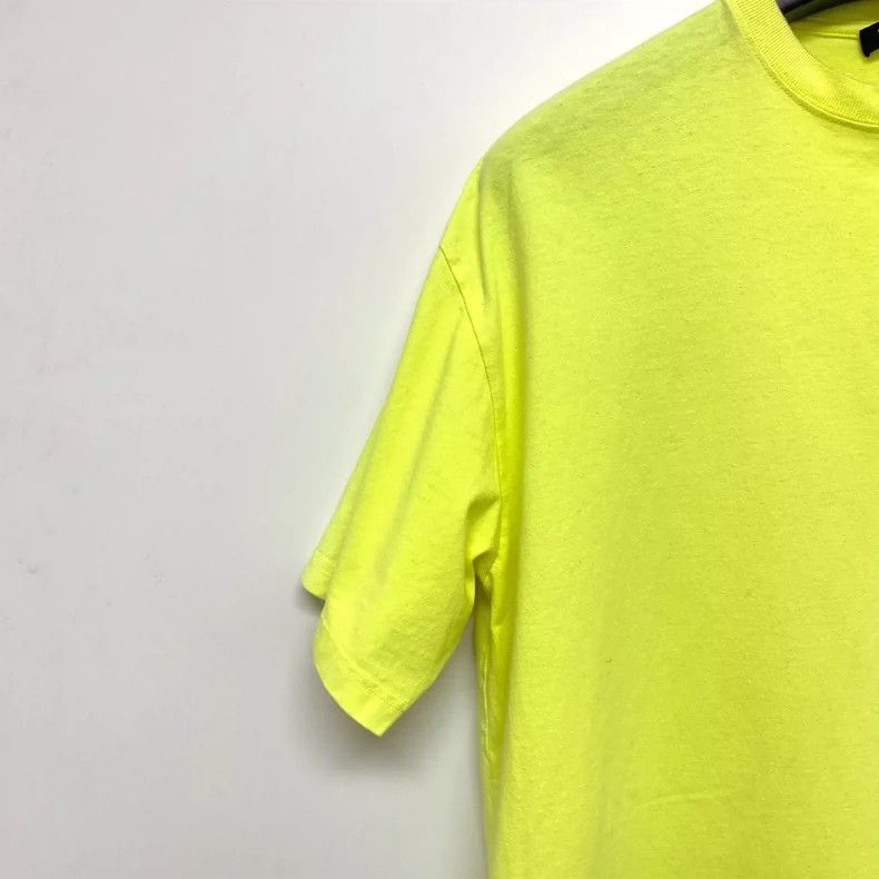 Balenciaga Balenciaga Fluorescent green short sleeve 2505-Nextarrow Size US S / EU 44-46 / 1 - 5 Thumbnail