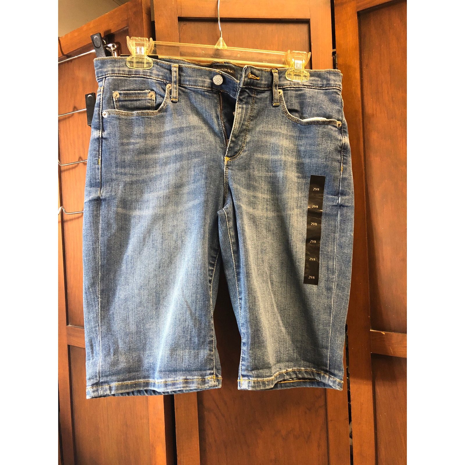 Banana Republic womans banana republic shorts Size 29" - 1 Thumbnail