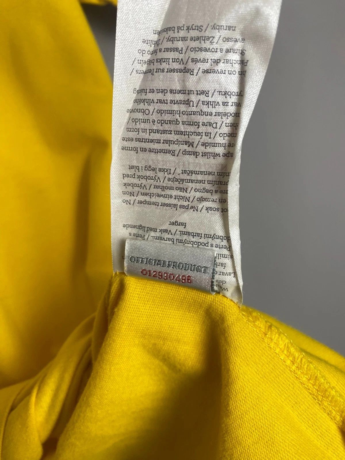 Umbro Umbro Sweden Football Shirt Soccer Jersey National Team Size US L / EU 52-54 / 3 - 4 Thumbnail