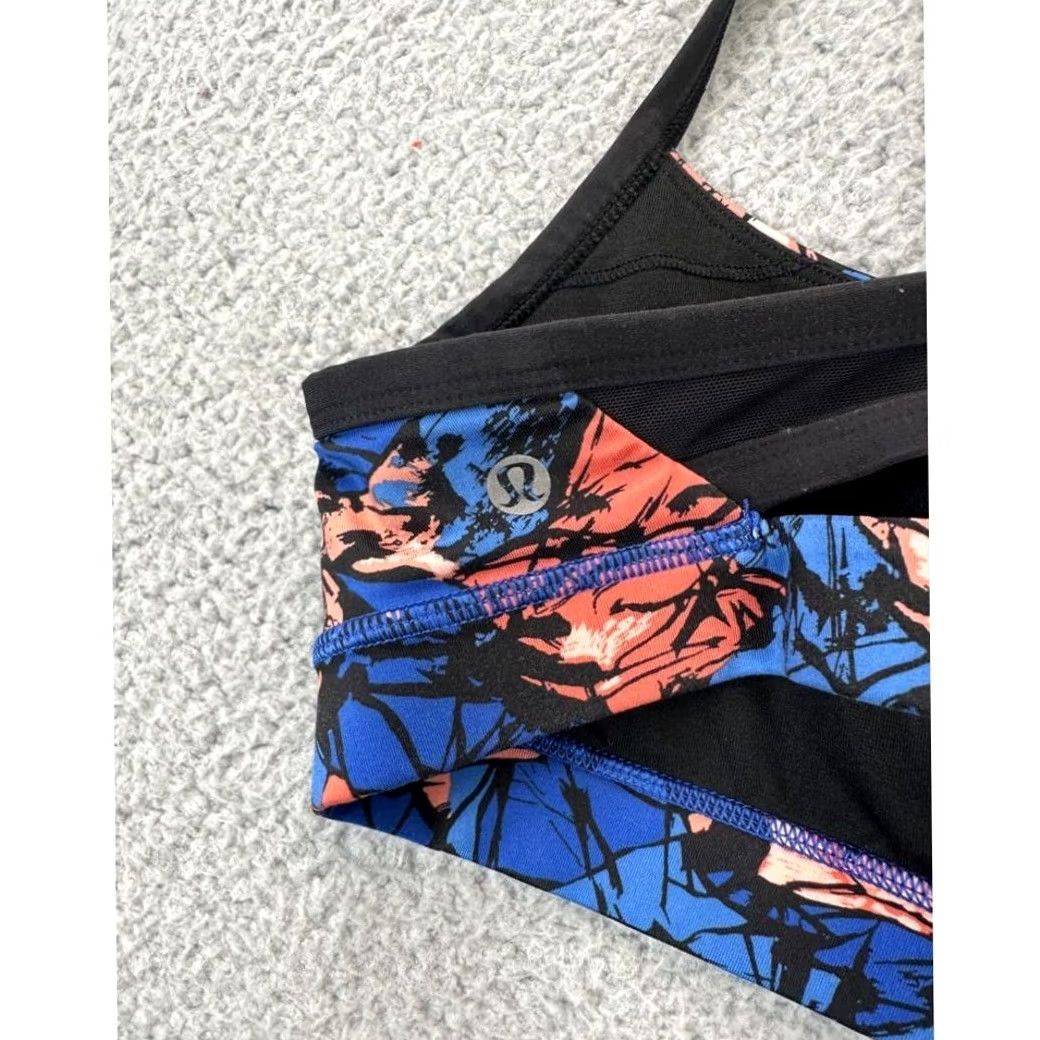 Lululemon Lululemon Sports Bra Womens 6 Blue Geometric Strappy Workout Activewear Ladies Size ONE SIZE - 5 Thumbnail