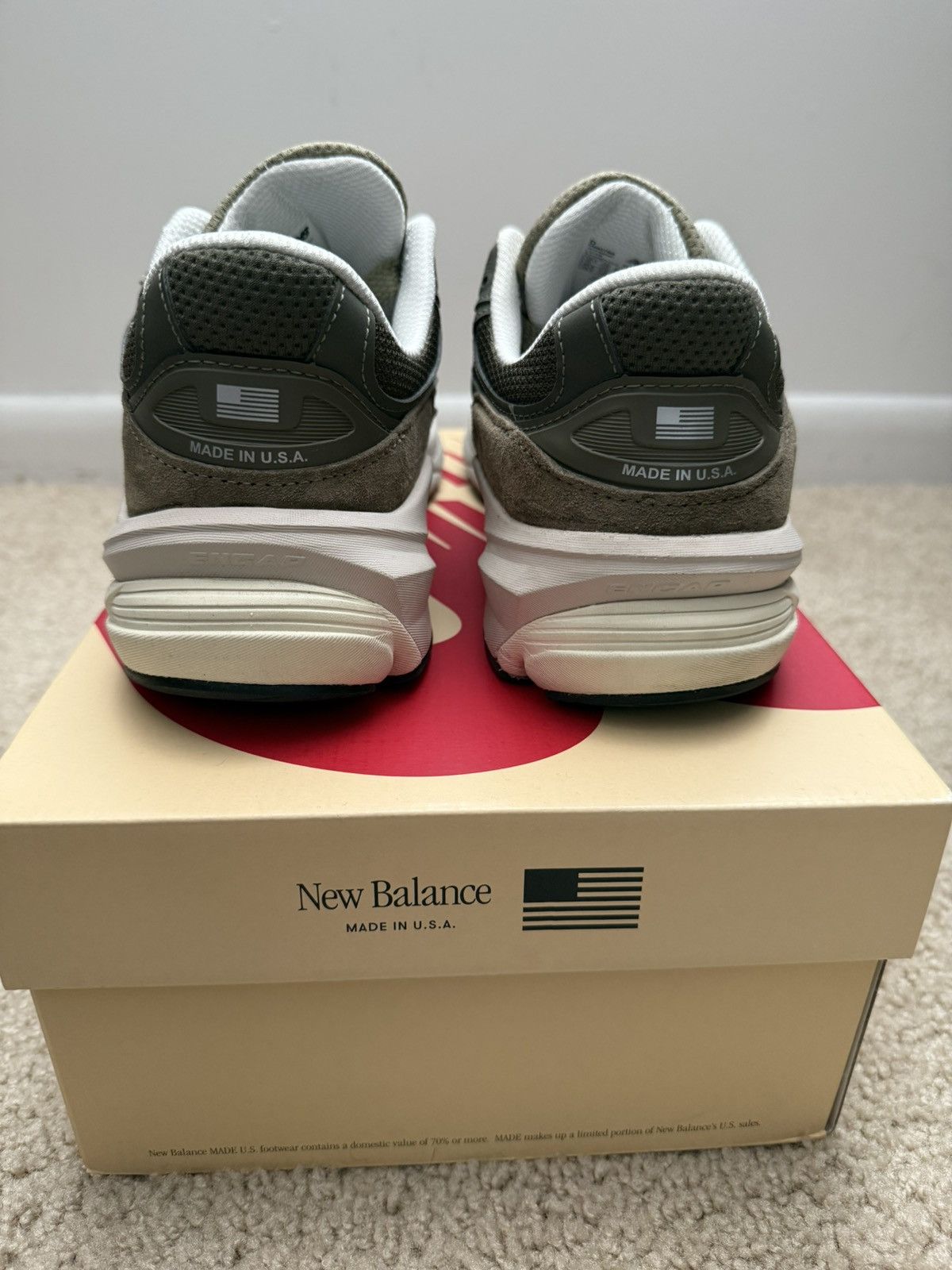 New Balance New Balance 990v6 Size US 10.5 / EU 43-44 - 4 Thumbnail