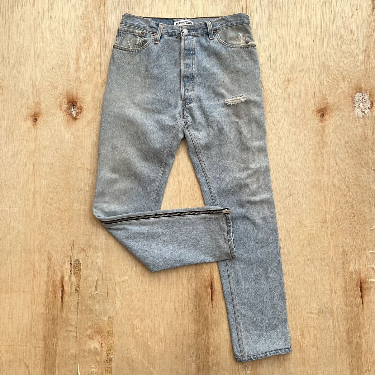 RE/DONE RE / DONE x LEVIS RECONSTRUCTED DENIM WASHED DISTRESSED Size 28" / US 6 / IT 42 - 1 Thumbnail