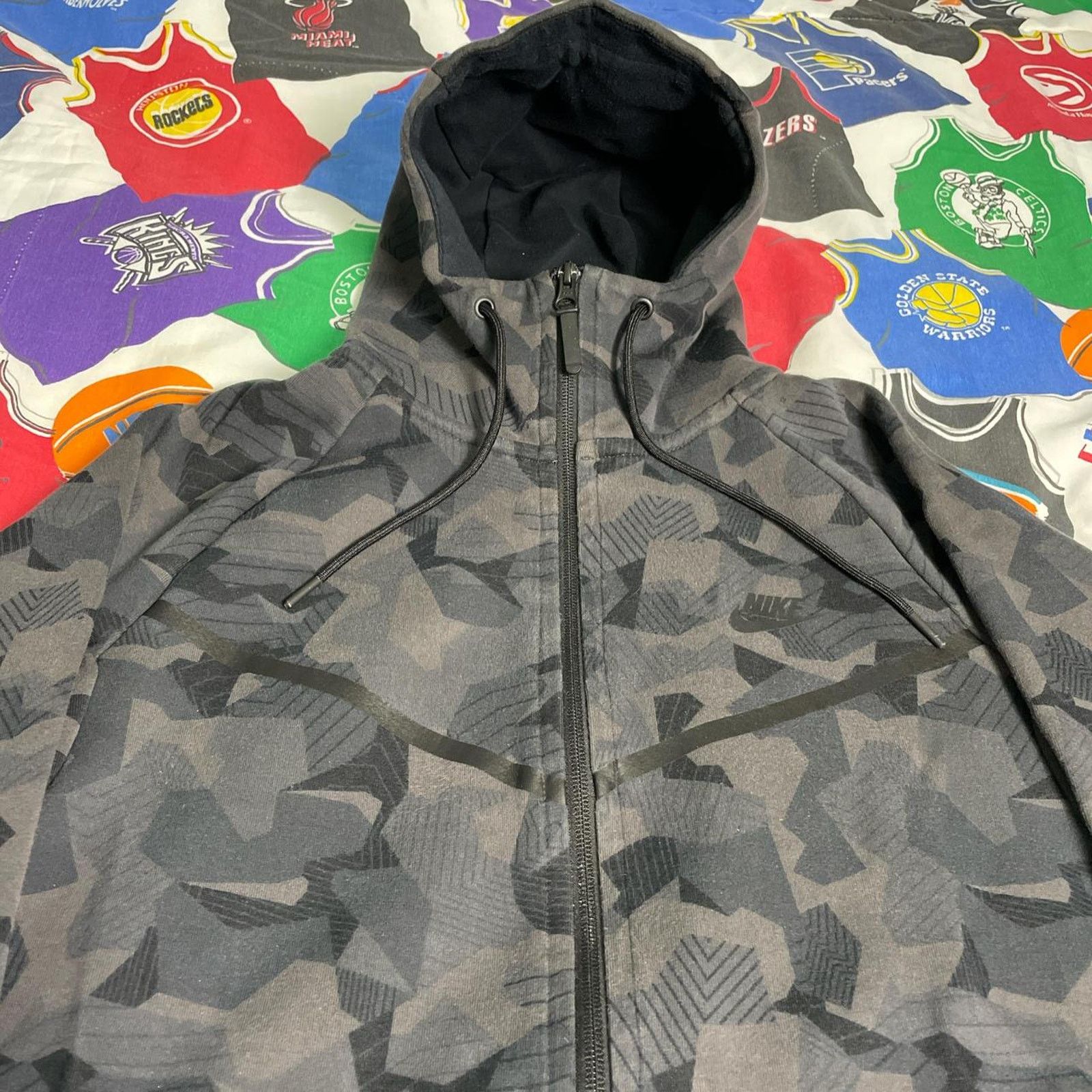 Nike Nike Tech Men’s Fleece Full Zip Windrunner 835866 021 Sz M Size US M / EU 48-50 / 2 - 3 Thumbnail