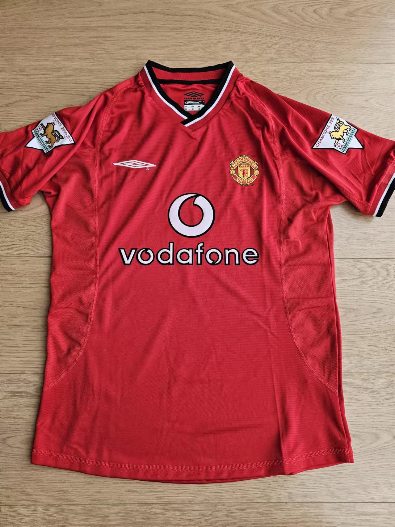 Other 2000 02 Manchester United #7 David Beckham Jersey Size US L / EU 52-54 / 3 - 2 Thumbnail