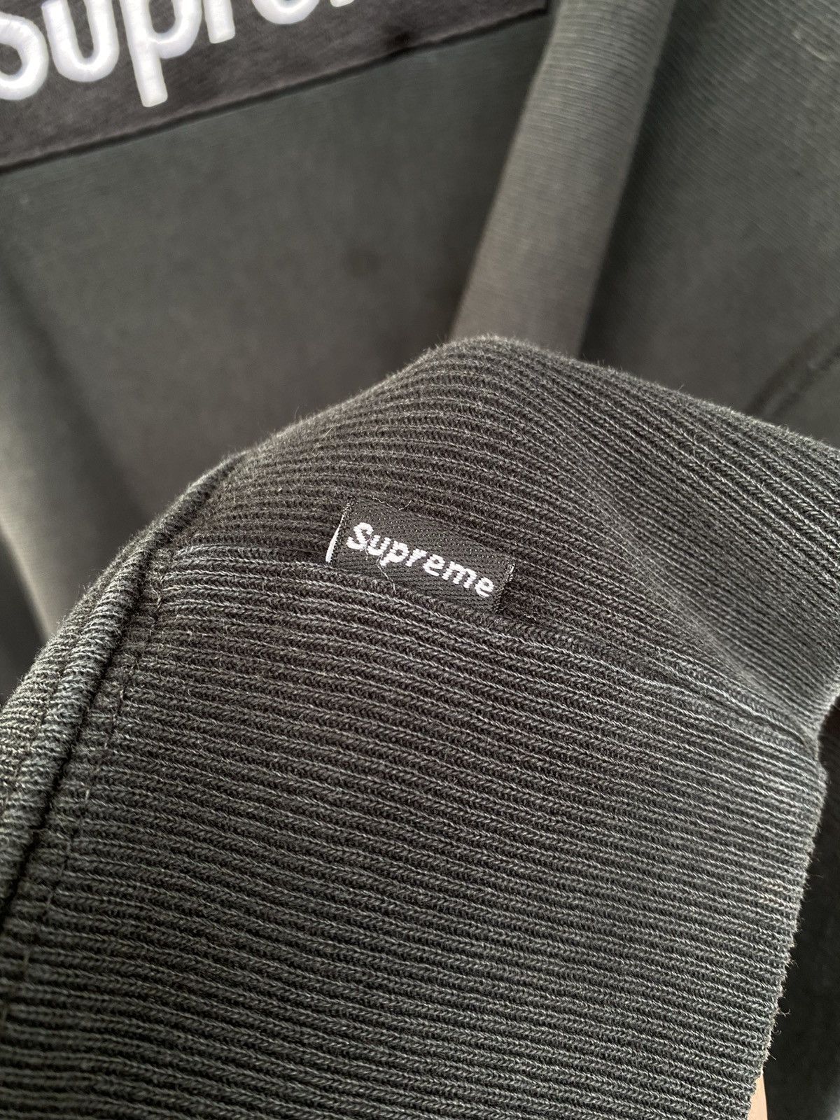 Supreme 1999 Supreme Black Box Logo X Large Crewneck Size US XL / EU 56 / 4 - 7 Thumbnail