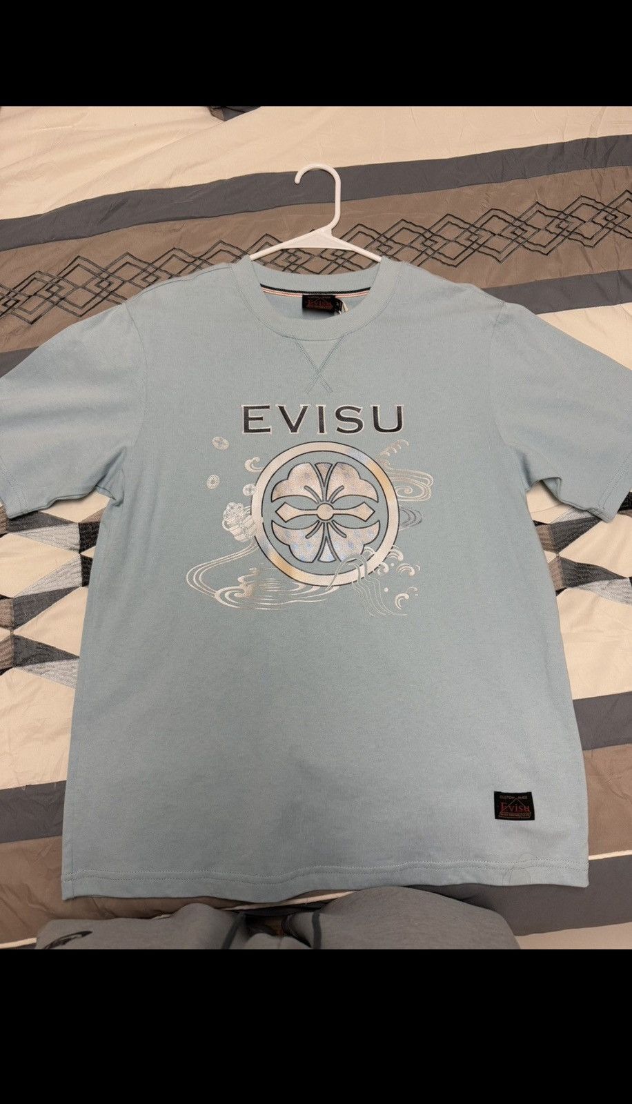 Evisu t shirt