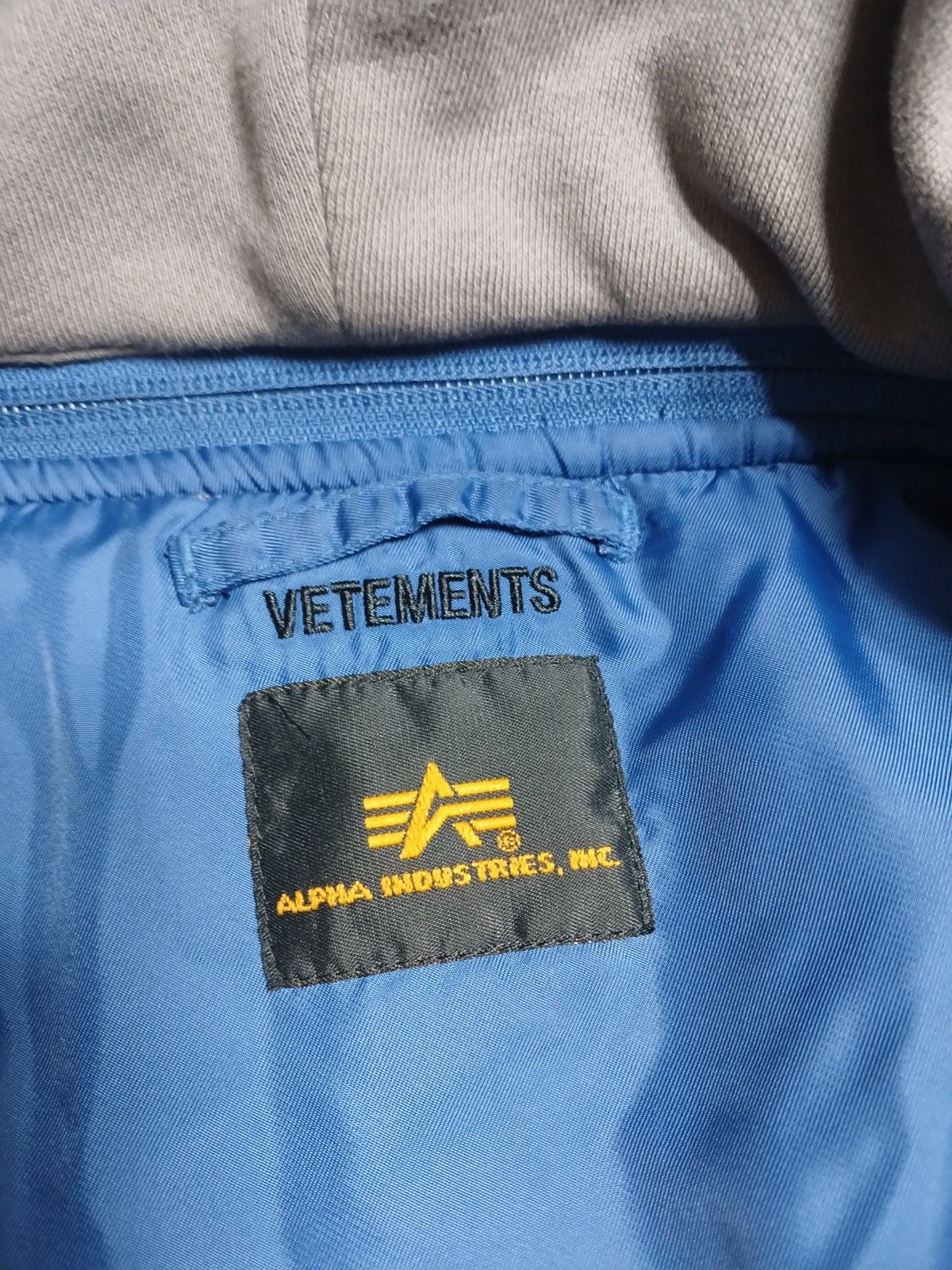 Vetements S Vetements alpha ss17 reversible oversized bomber jacket Size US M / EU 48-50 / 2 - 8 Thumbnail