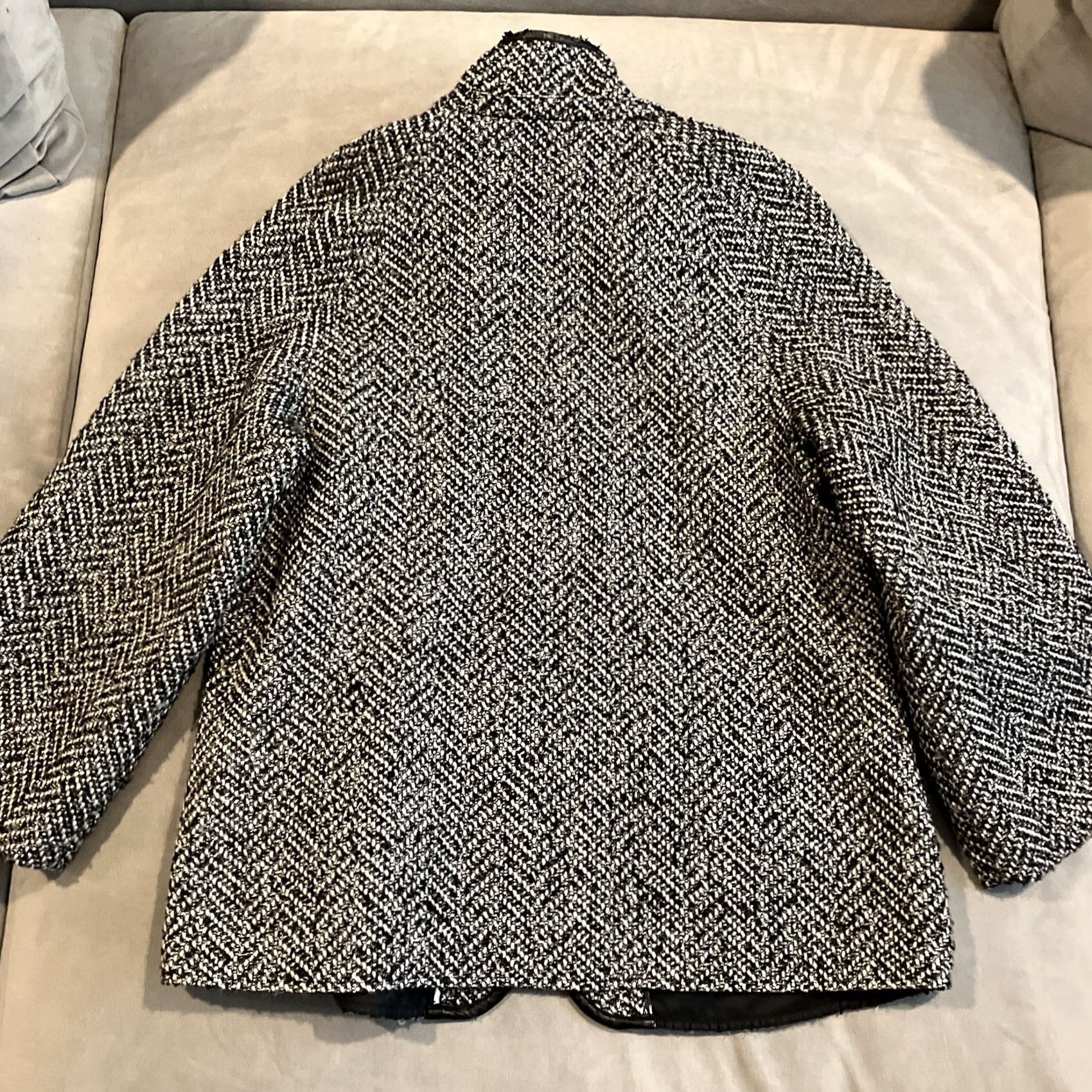 Betsey Johnson VINTAGE Betsey Johnson Black & White Herringbone Wool Coat Large Women Coat Size L / US 10 / IT 46 - 7 Thumbnail