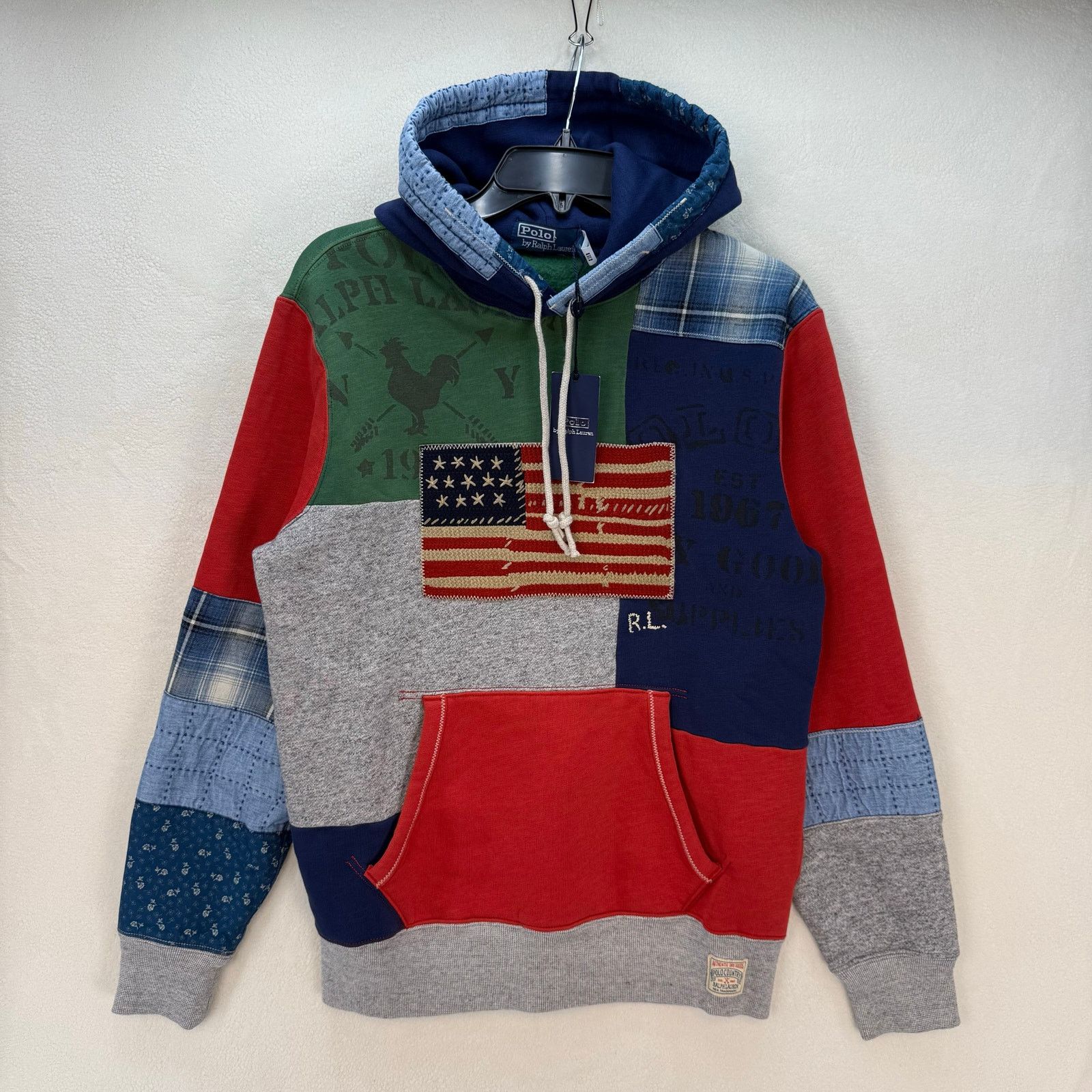 Polo Ralph Lauren POLO RALPH LAUREN PATCHWORK AMERICAN FLAG HOODIE SIZE SMALL Size US S / EU 44-46 / 1 - 1 Thumbnail