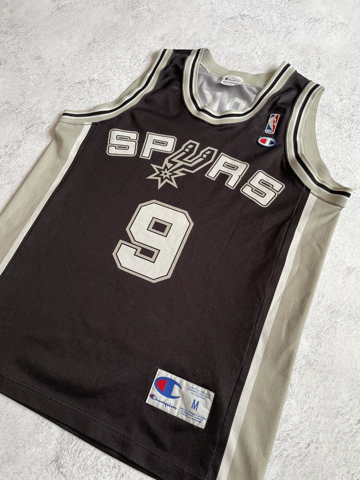 Champion Champion San Antonio Spurs Tony Parker #9 Jersey - M Vintage Size US M / EU 48-50 / 2 - 2 Thumbnail