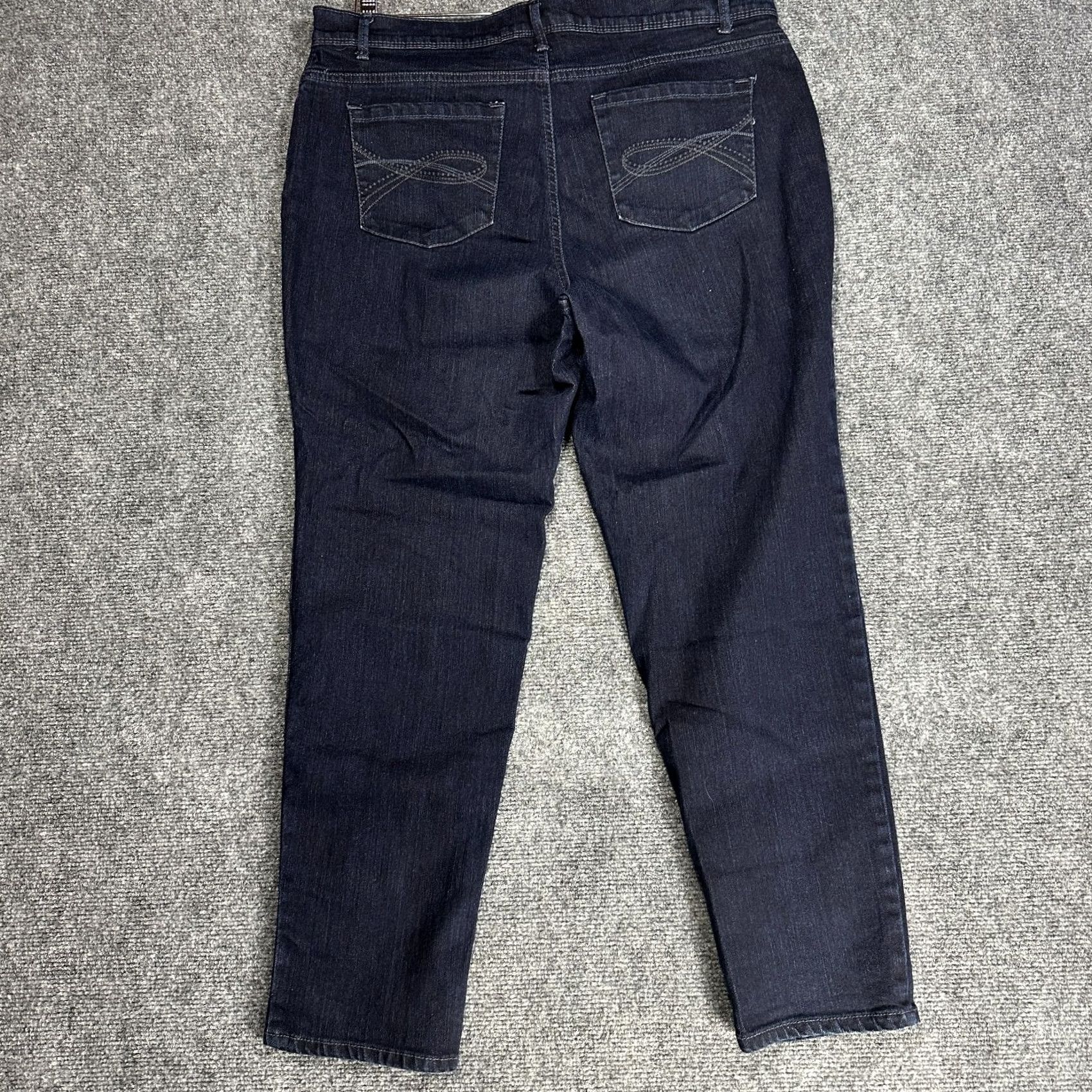 Gloria Vanderbilt Gloria Vanderbilt Jeans Women Denim Ankle Grazer 14 Dark Wash 5-Pocket Stretch Blue Regular Rise High Inseam 27 Vintage No Size 36" / US 14 / IT 50 - 7 Thumbnail