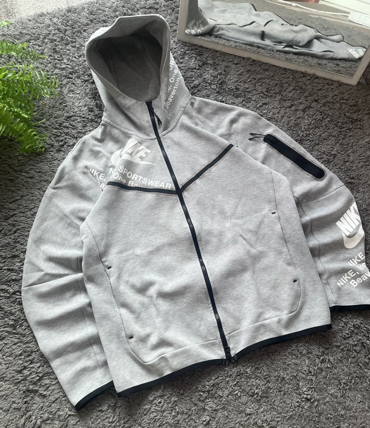 Nike × Vintage Nike Tech-Fleece Zip-Hoodie Streetwear Drill Big Logo Swoosh Size US M / EU 48-50 / 2 - 2 Thumbnail
