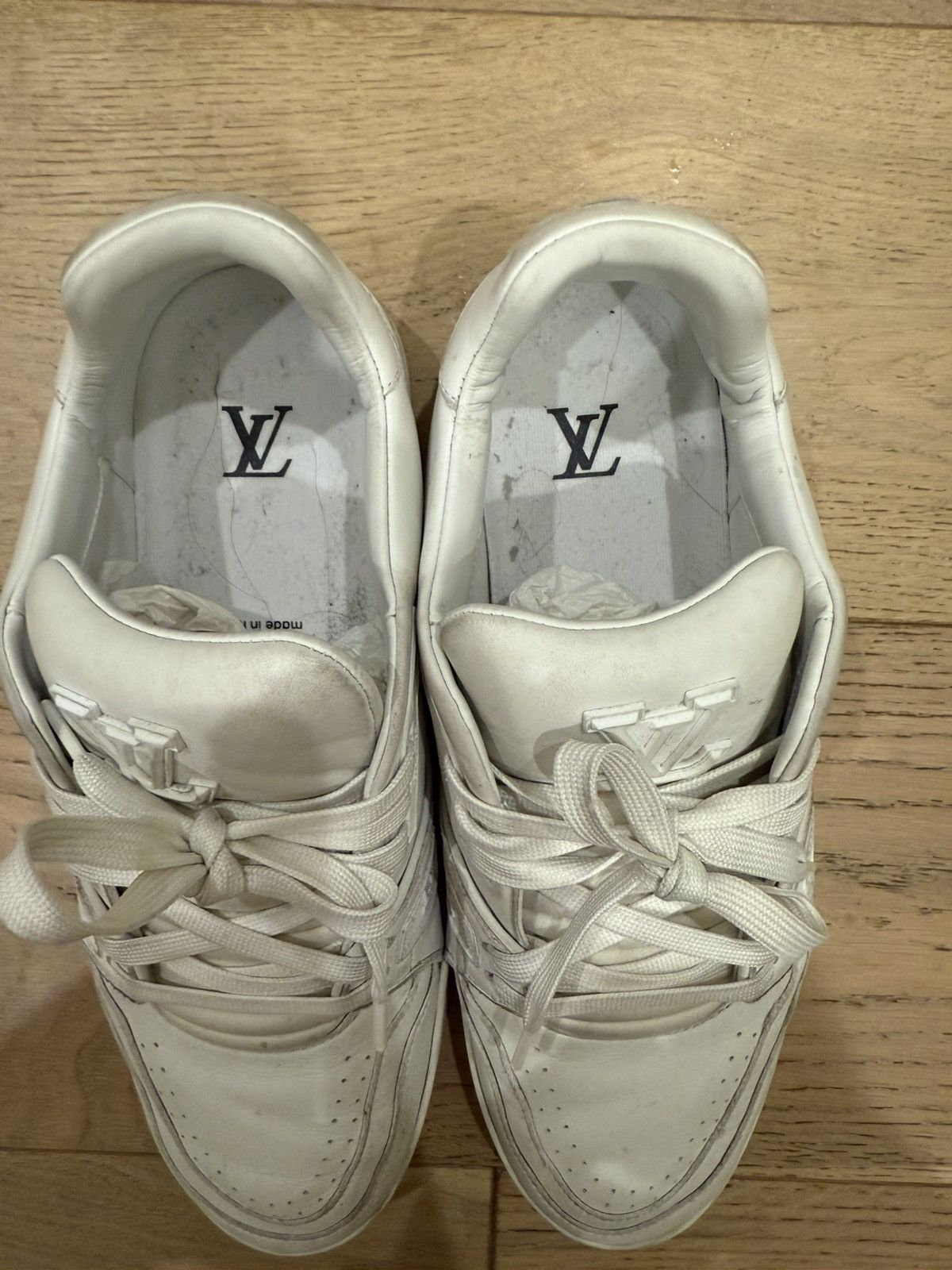 Louis Vuitton LV TRAINER DISTRESSED LEATHER - WHITE Size US 9.5 / EU 42-43 - 7 Thumbnail