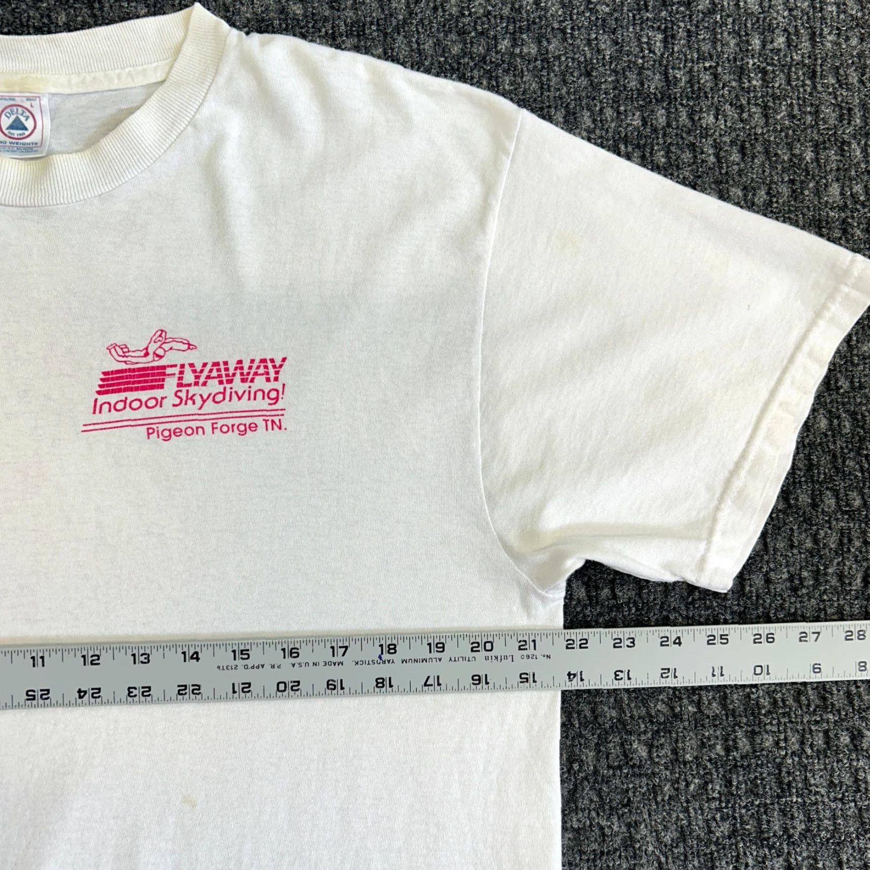Delta VINTAGE Delta Shirt Unisex Adults L White 90s Skydiving Graphic Print Logo 1990s T-Shirt Mens/Womens Size US L / EU 52-54 / 3 - 7 Thumbnail