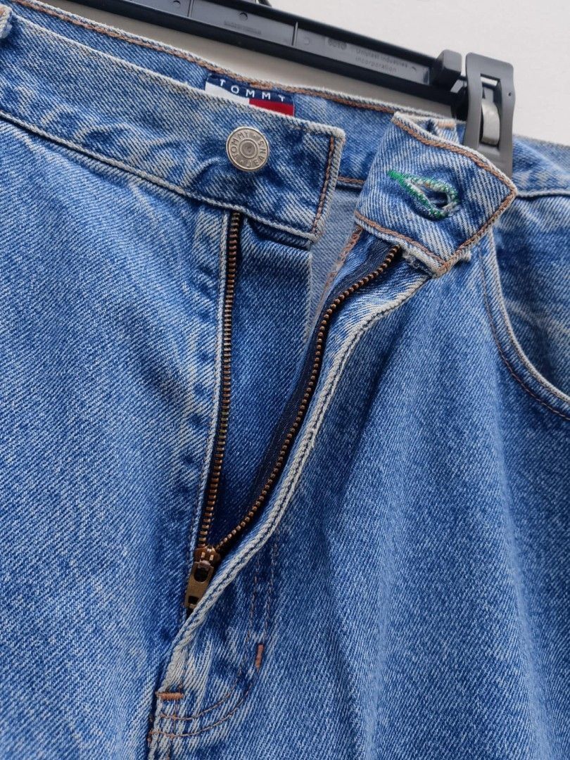 Tommy Hilfiger Tommy Hilfiger Vintage Carpenter Jort Blue Distressed Baggy Size US 38 / EU 54 - 7 Thumbnail