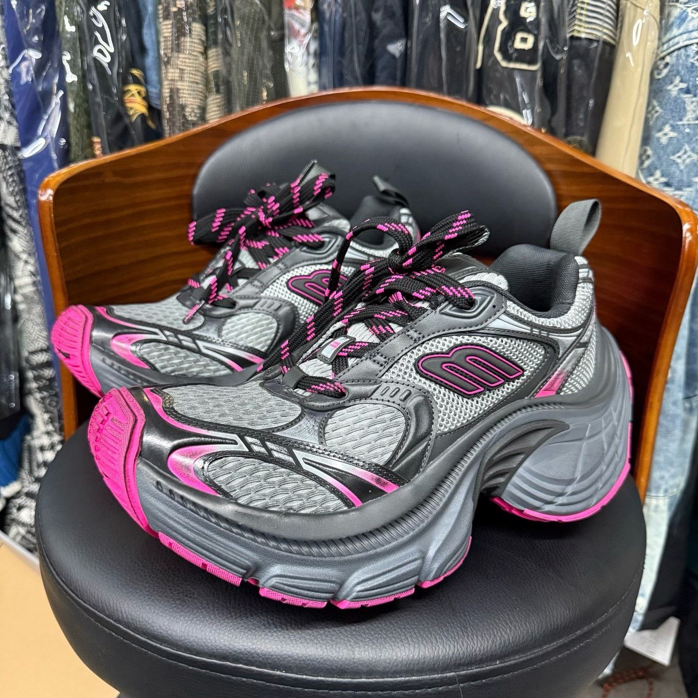 Balenciaga Balenciaga Multi Lowtop Sneakers XL Women Size US 8 / IT 38 - 1 Thumbnail