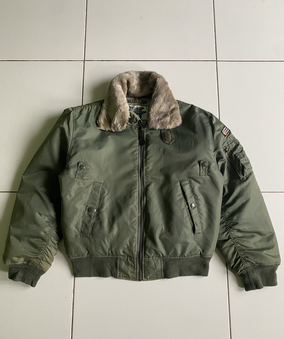 image of Flight Club x Initial Fashion Hk Vintage Army Flight Sherpa Green Bomber Jacket, Men's (Size Medium