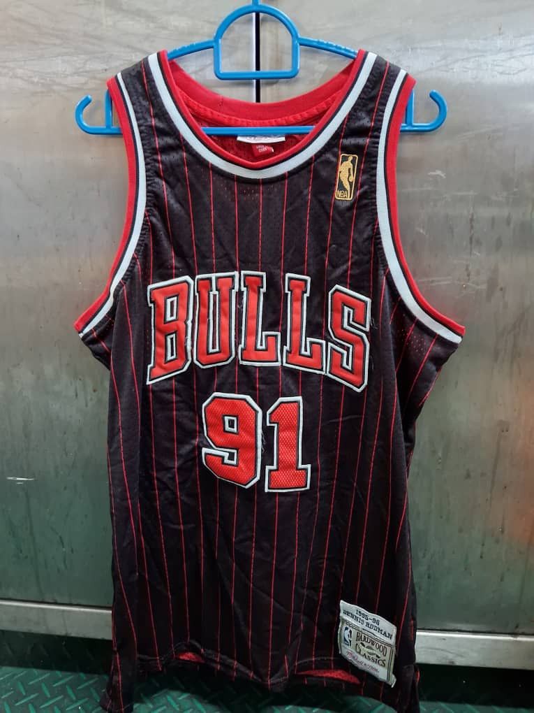 Mitchell & Ness Mitchell & ness Dennis Rodman 1995 - 96 Size US L / EU 52-54 / 3 - 1 Thumbnail