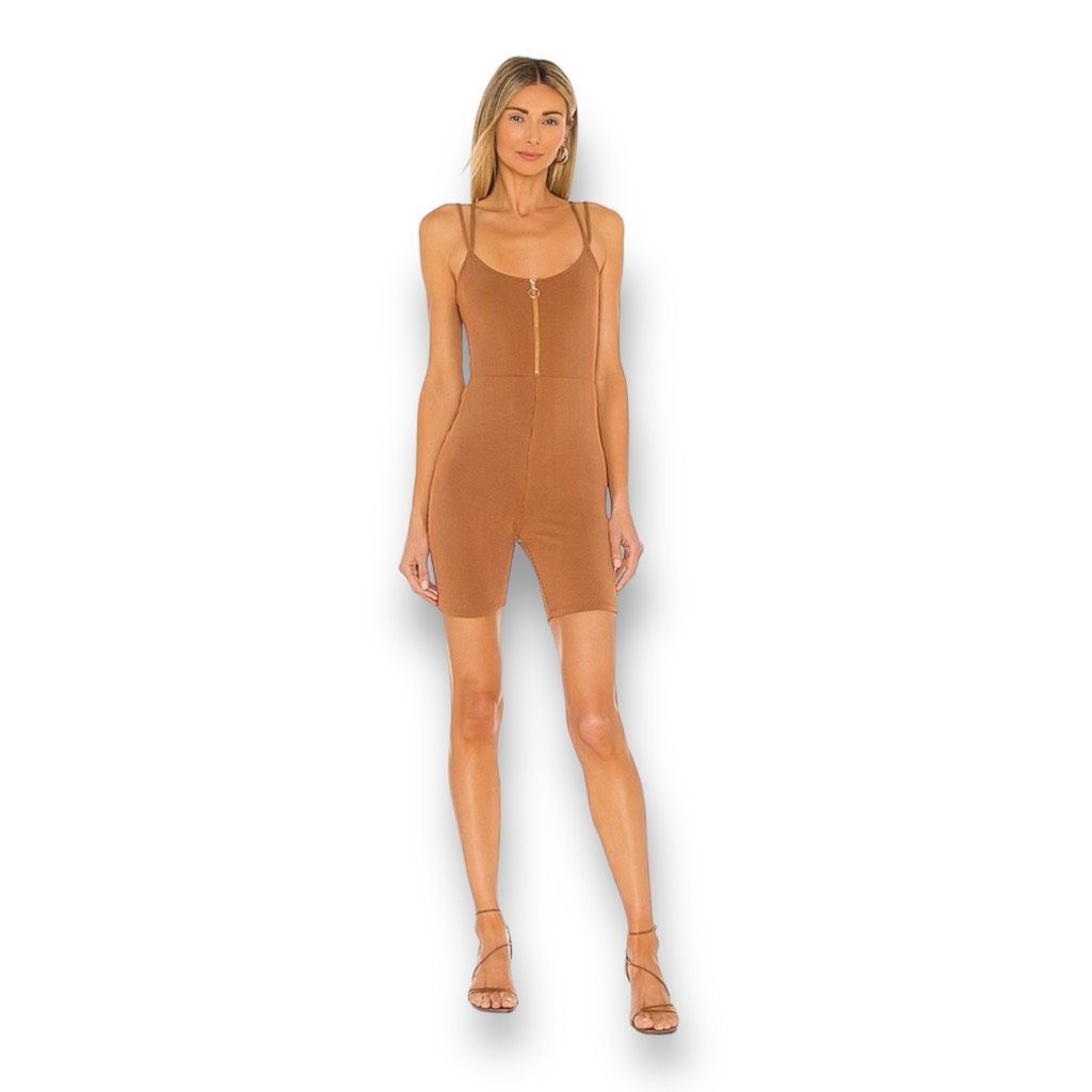image of Michael Costello X Revolve Myla Ribbed Jumper Size Medium in Tan, Men's